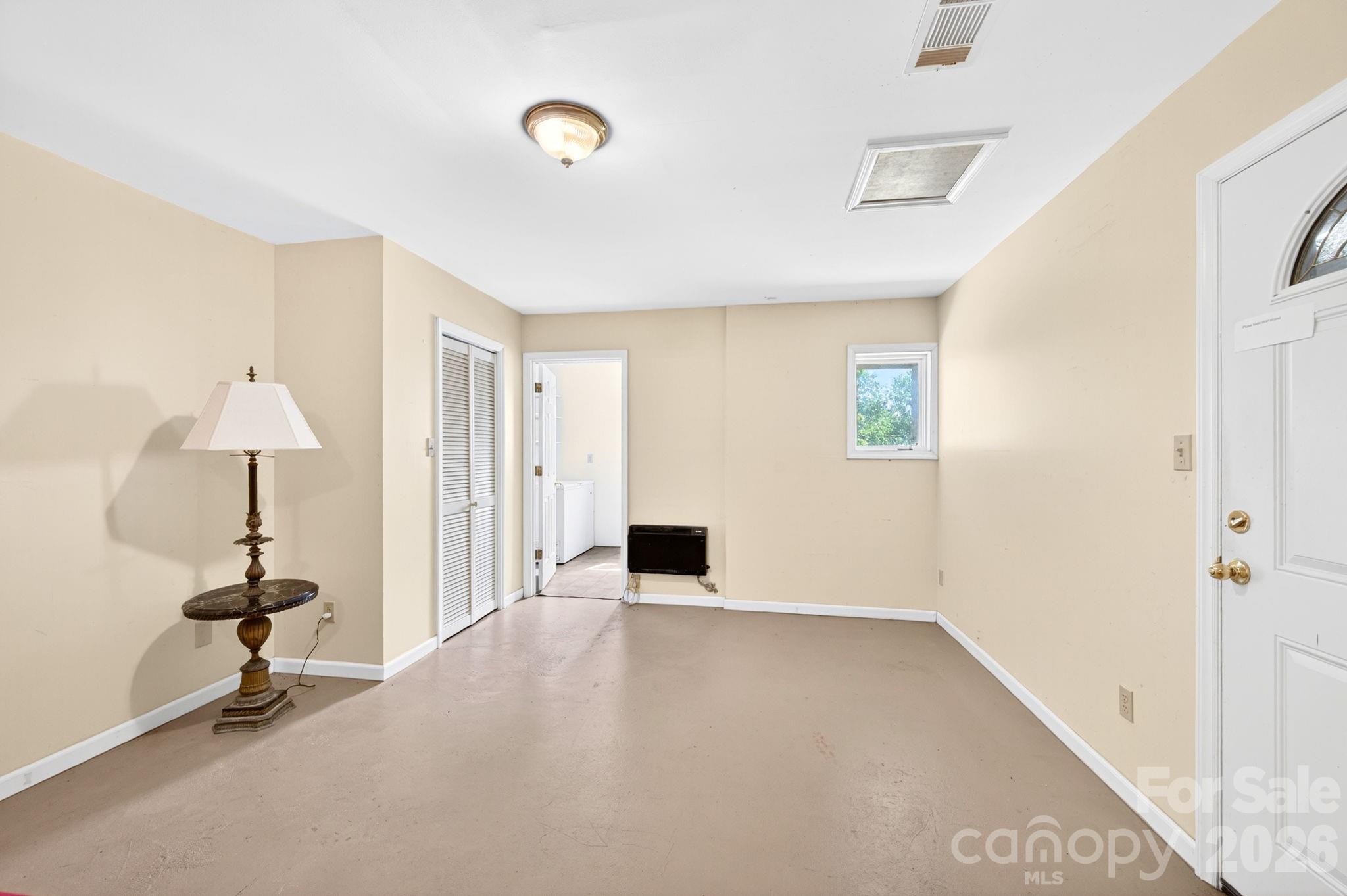 58 Randall Drive — Fairview