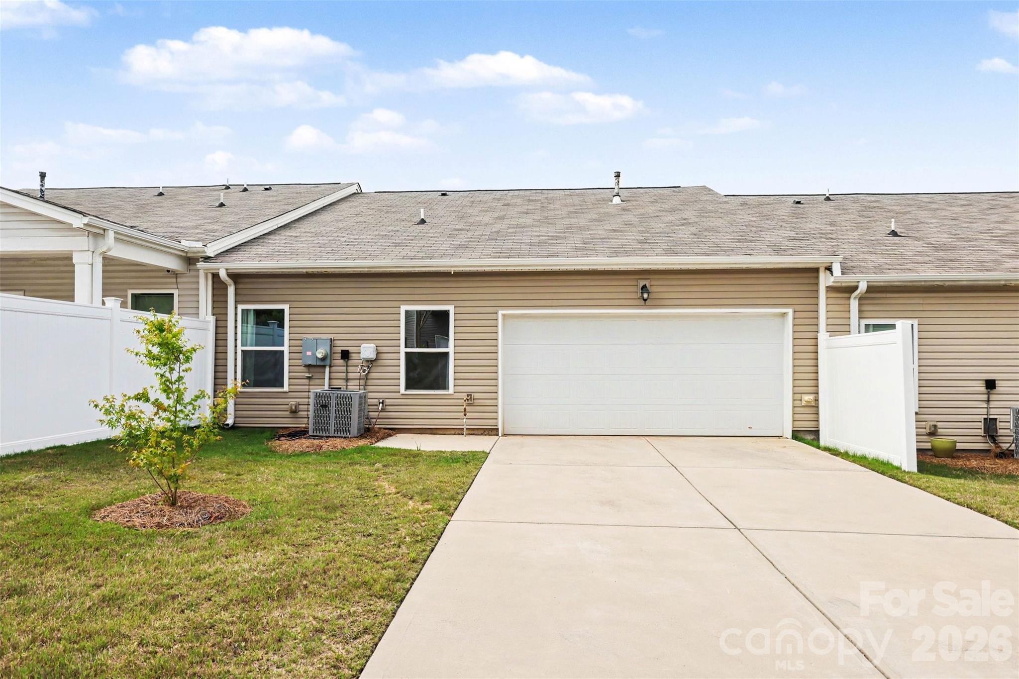8849 Brakeman Drive — Waxhaw