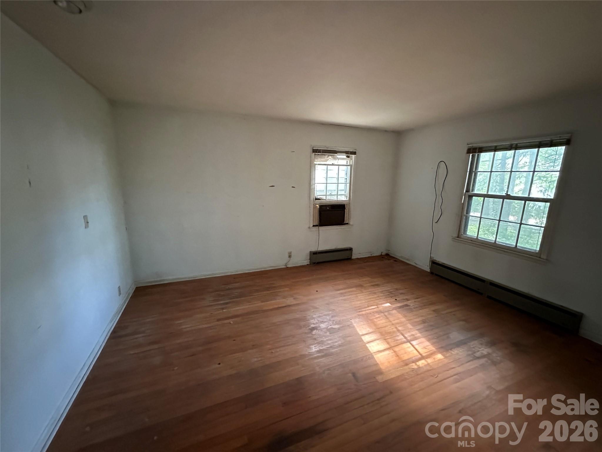 5 Lone Pine Road — Asheville