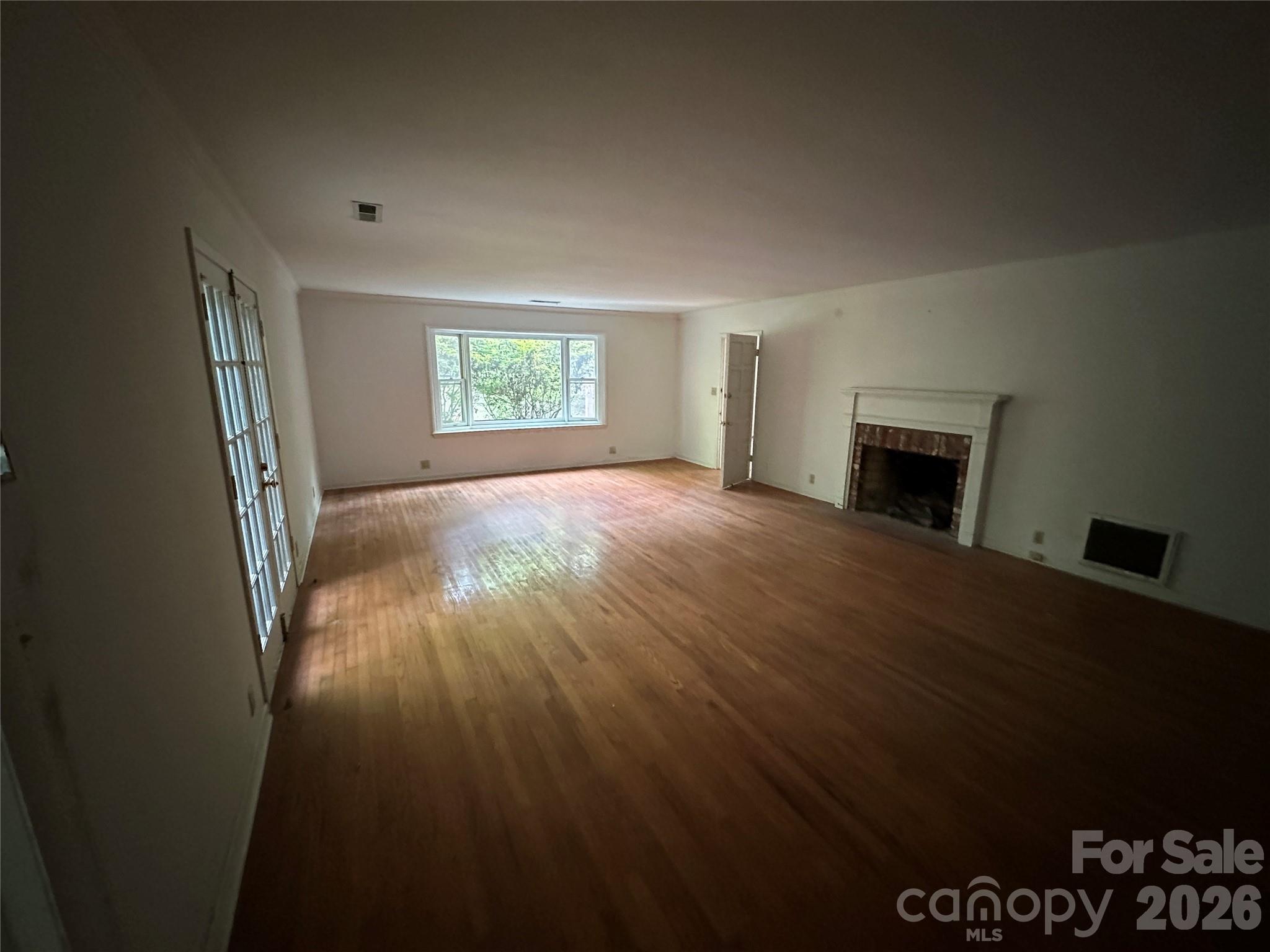 5 Lone Pine Road — Asheville
