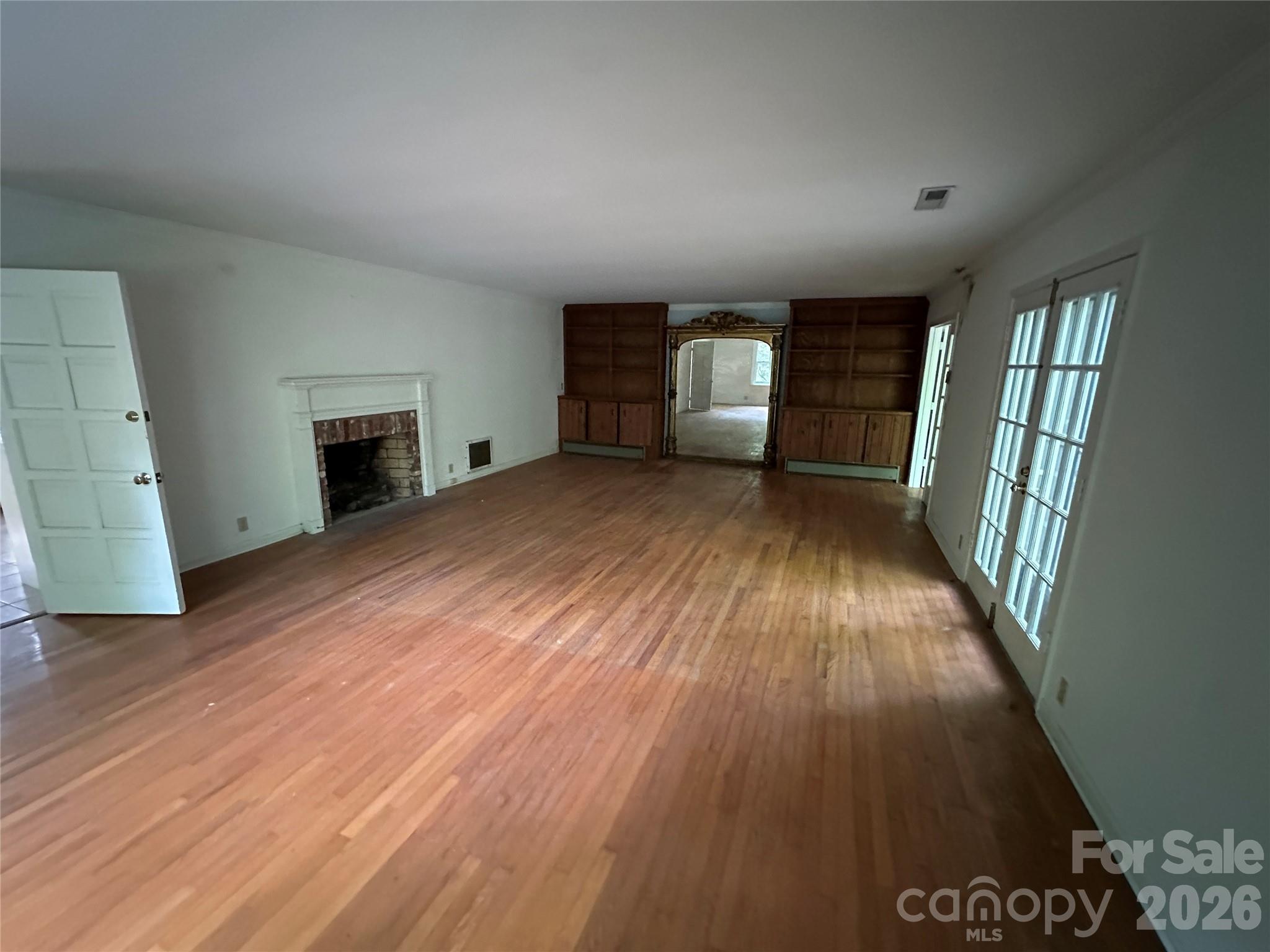 5 Lone Pine Road — Asheville