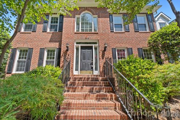 2328 Howerton Court — Charlotte