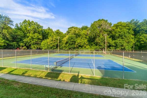 2328 Howerton Court — Charlotte