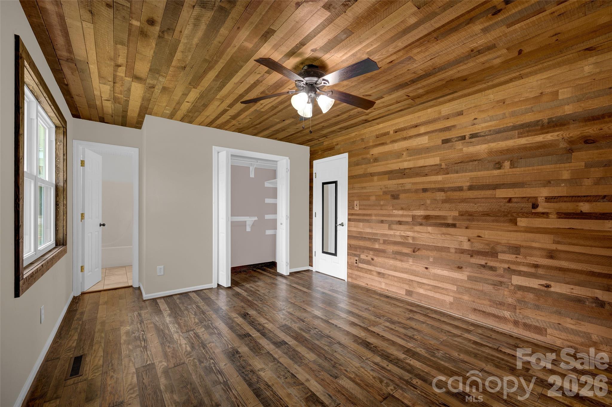 581 Barry Oak Road — Statesville