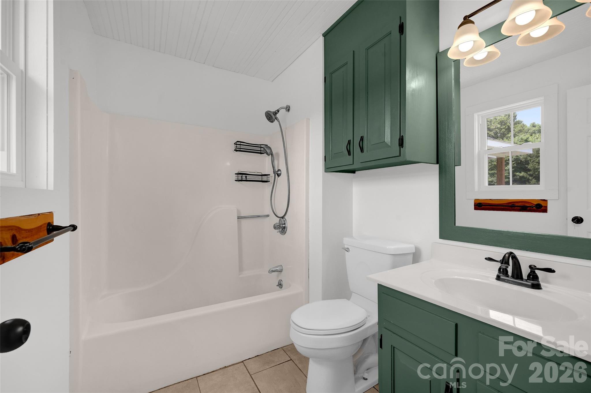 581 Barry Oak Road — Statesville