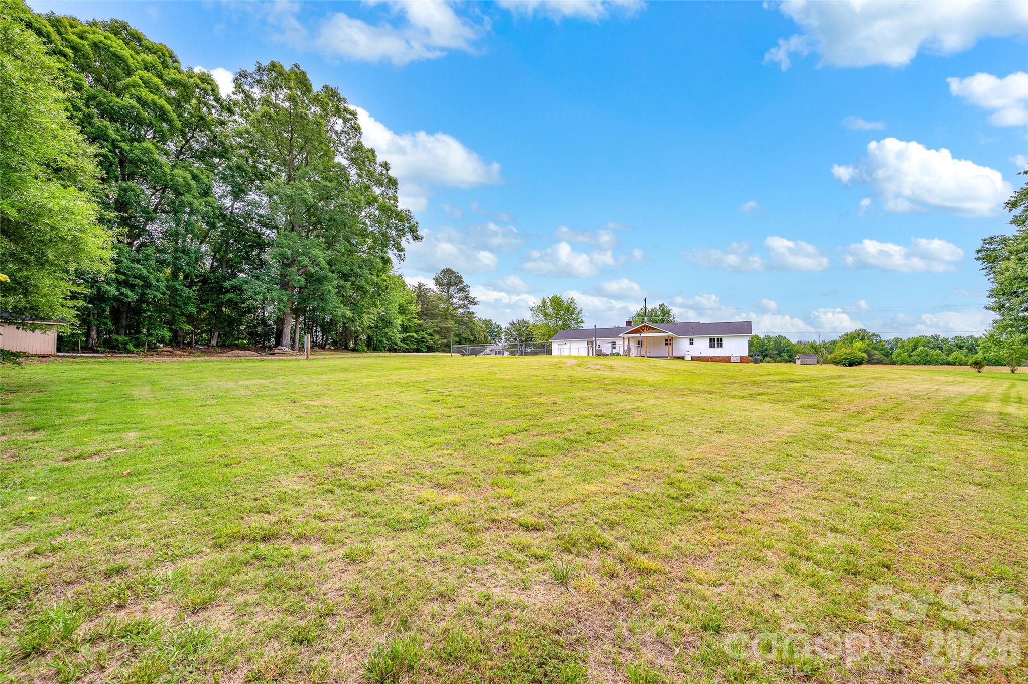 581 Barry Oak Road — Statesville