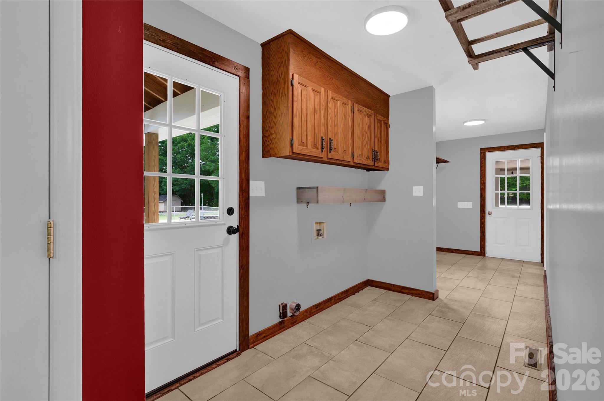 581 Barry Oak Road — Statesville