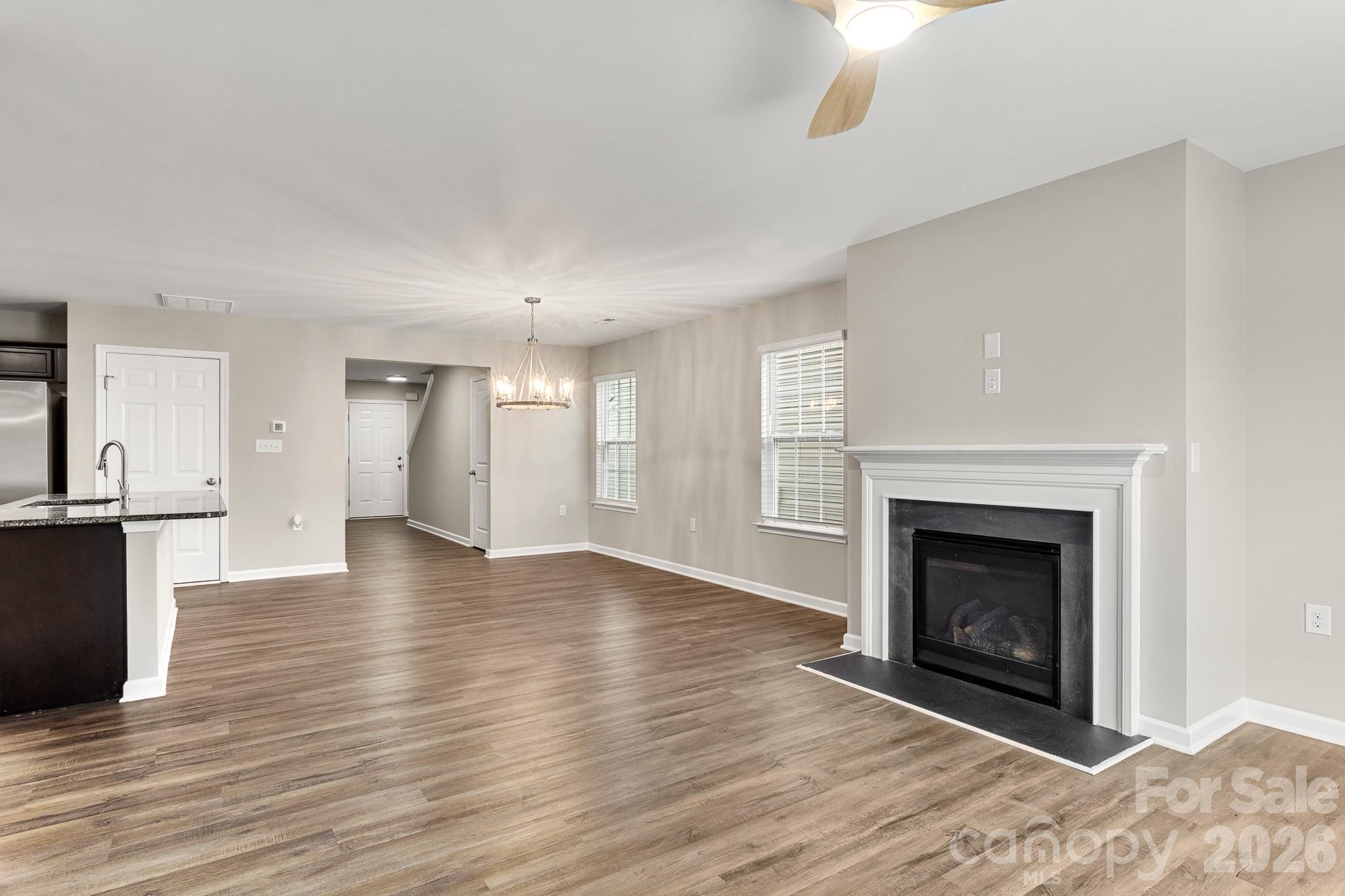 637 Nannyberry Lane — Concord