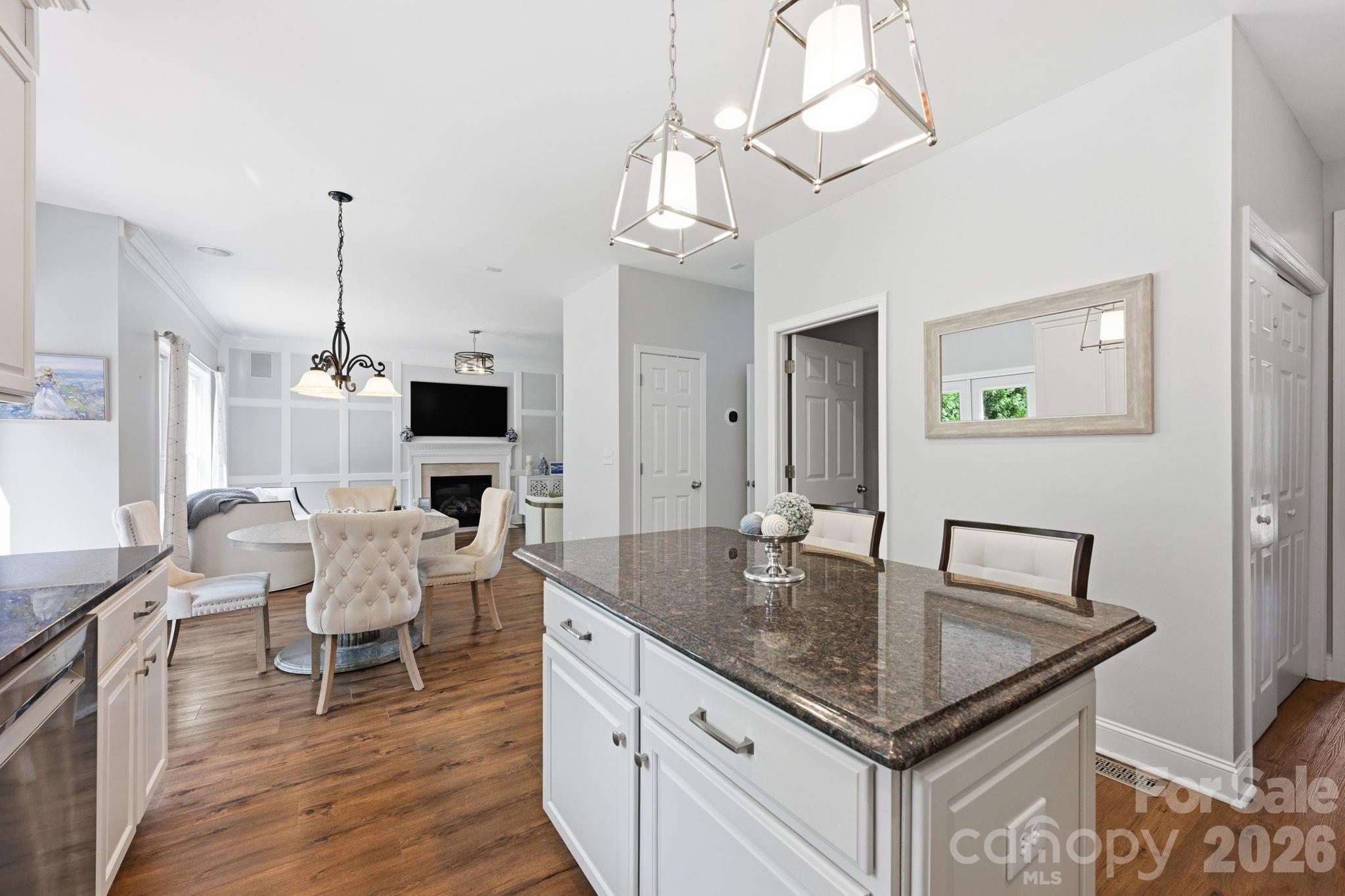 2530 Shady Reach Lane — Charlotte