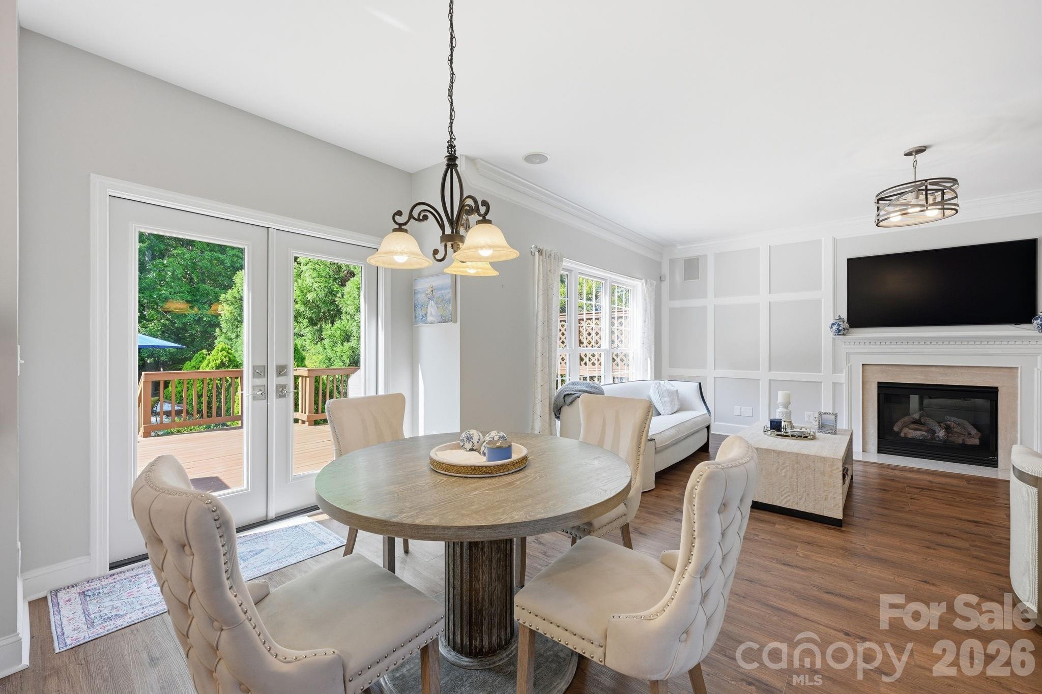 2530 Shady Reach Lane — Charlotte