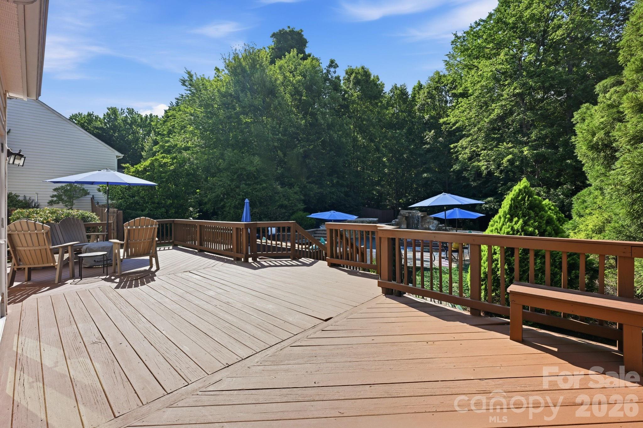 2530 Shady Reach Lane — Charlotte