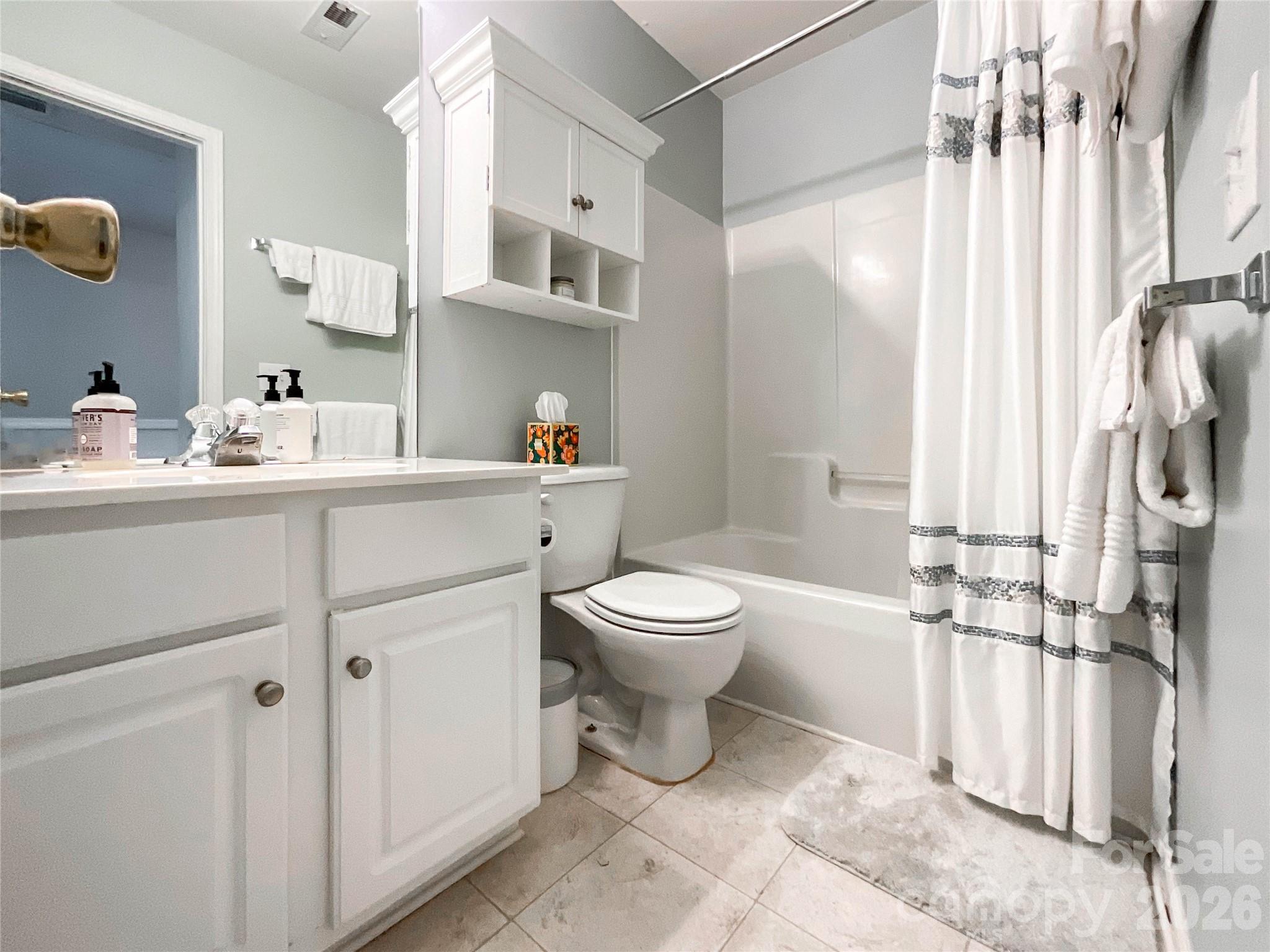 6876 Rothchild Drive — Charlotte