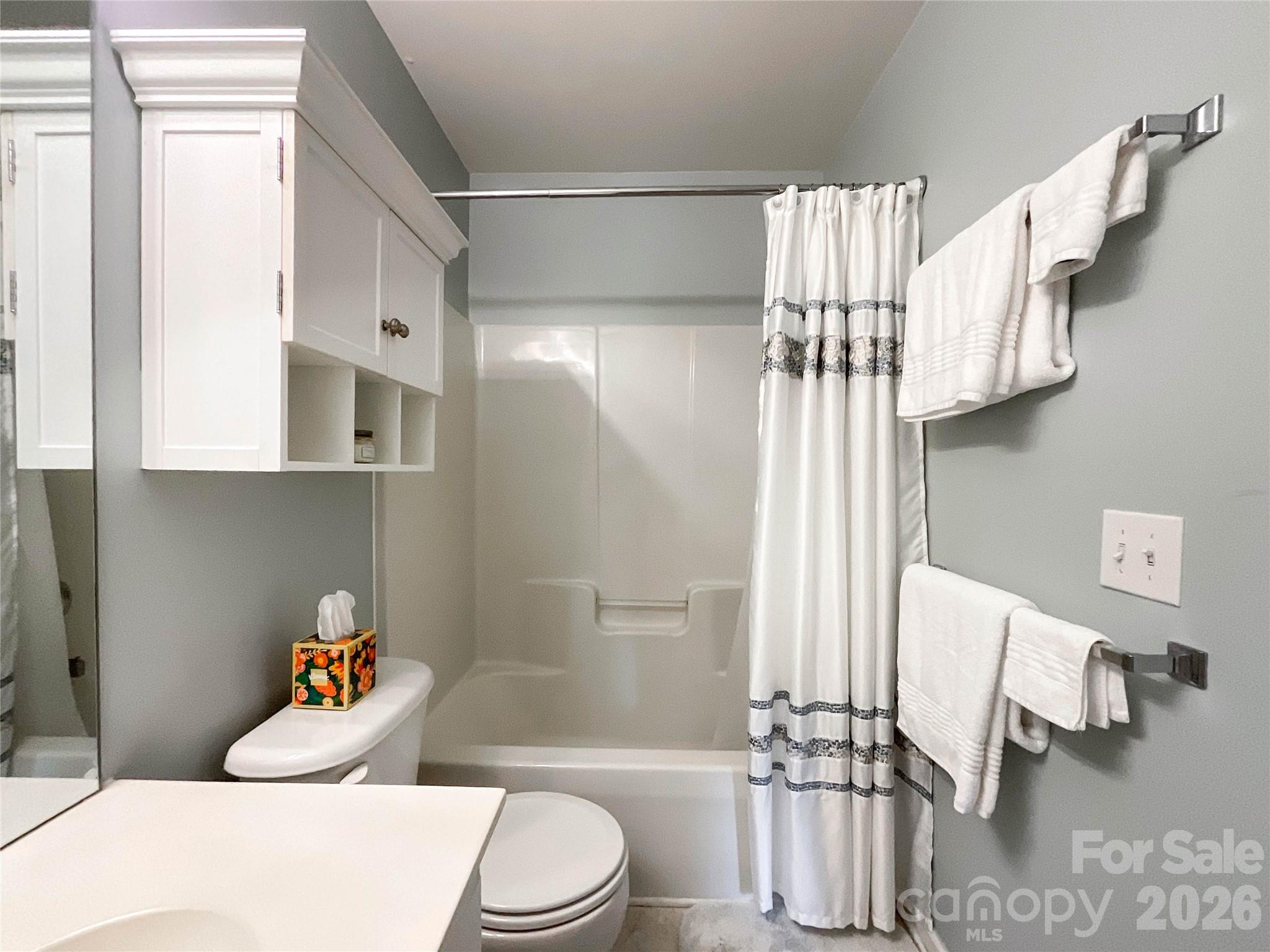 6876 Rothchild Drive — Charlotte