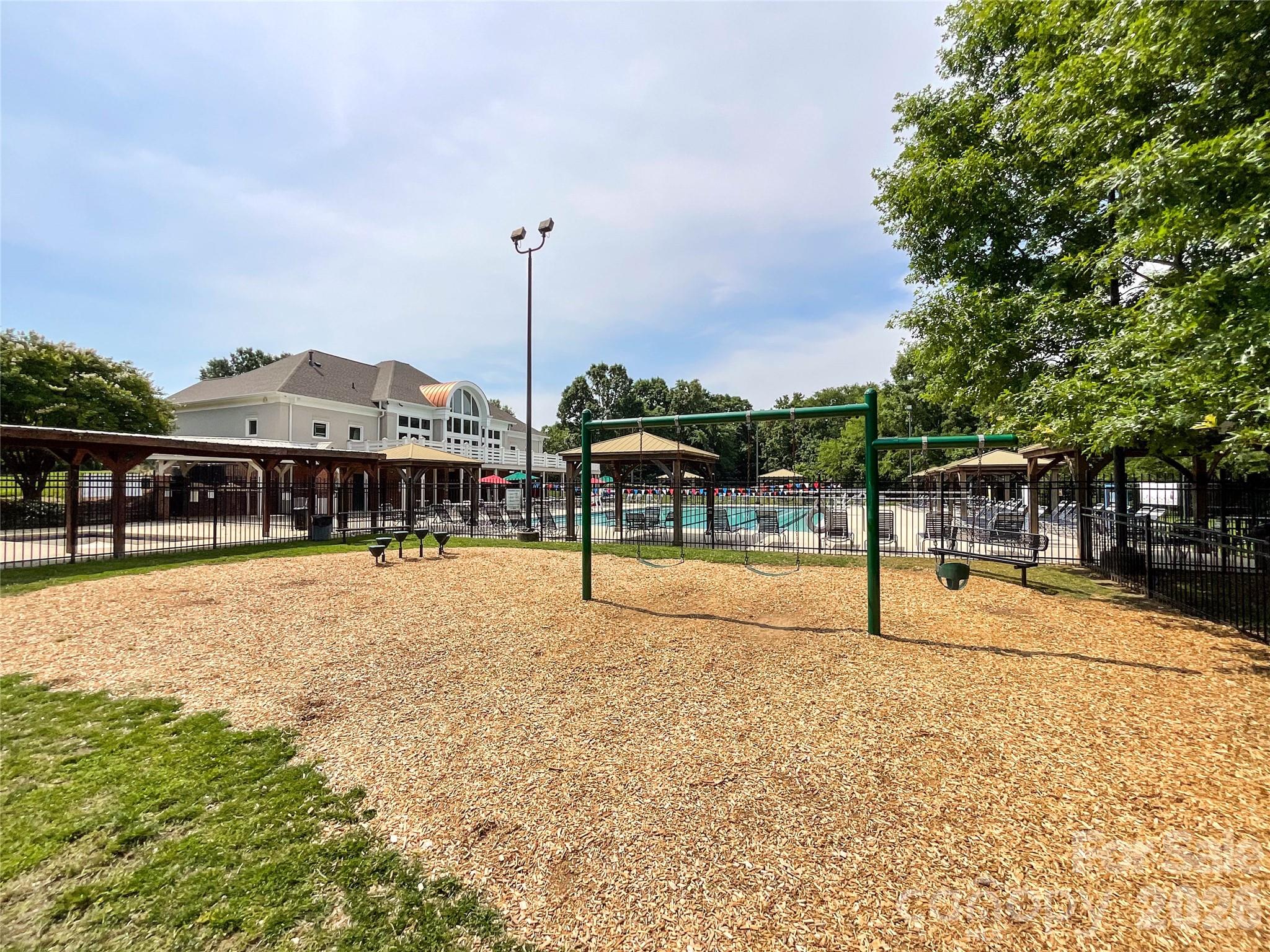 6876 Rothchild Drive — Charlotte