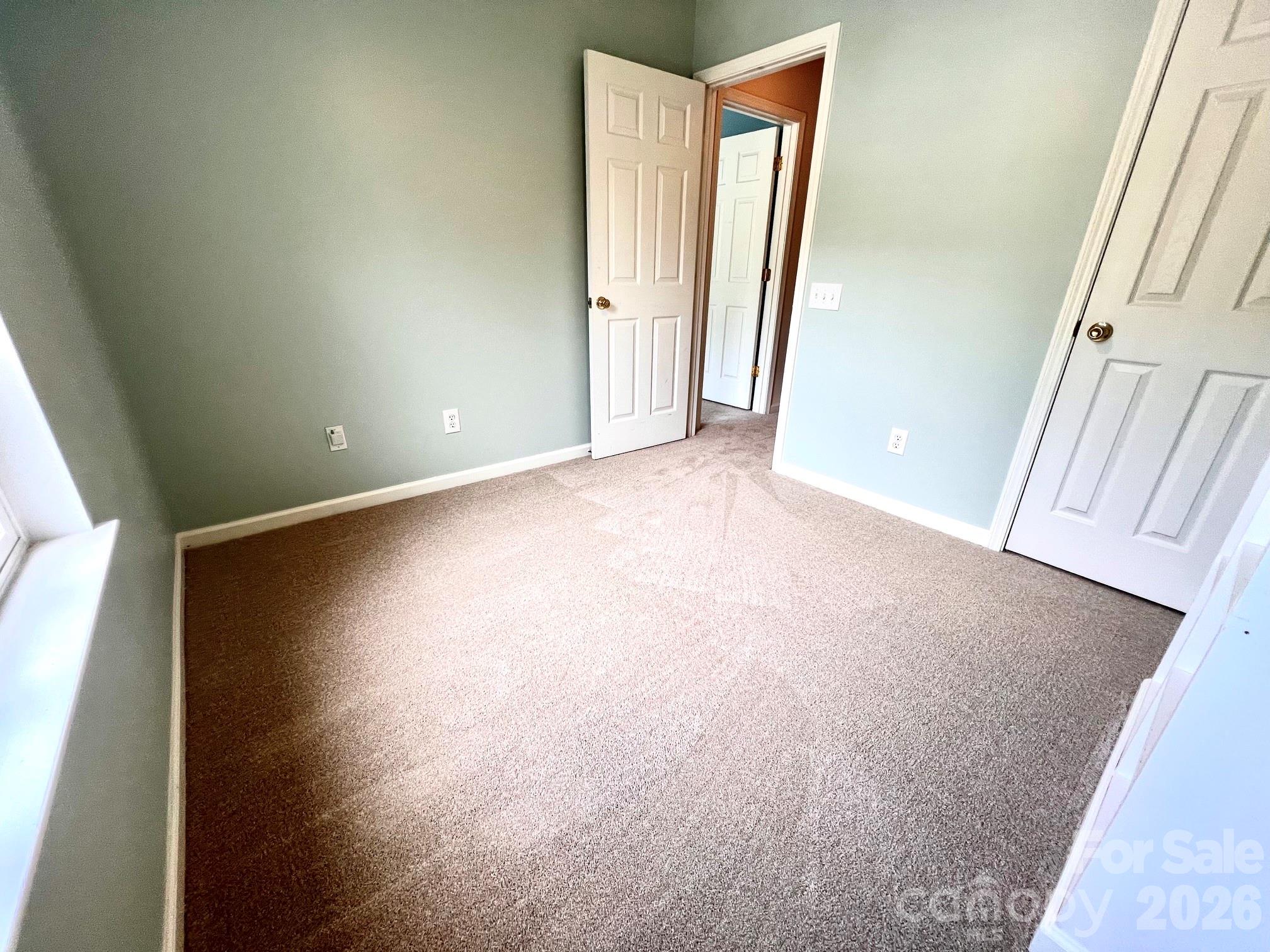6876 Rothchild Drive — Charlotte