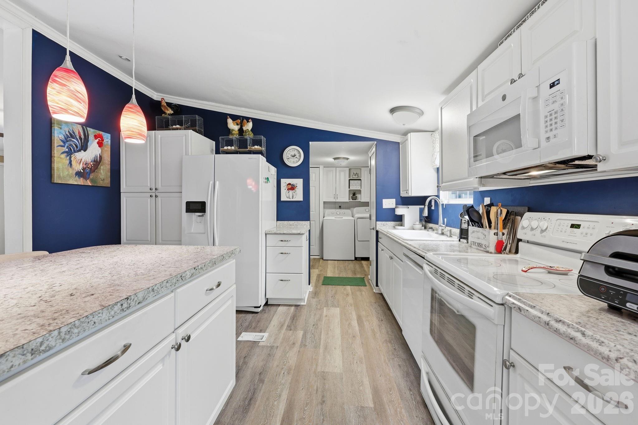 5375 Montana Circle NW — Concord