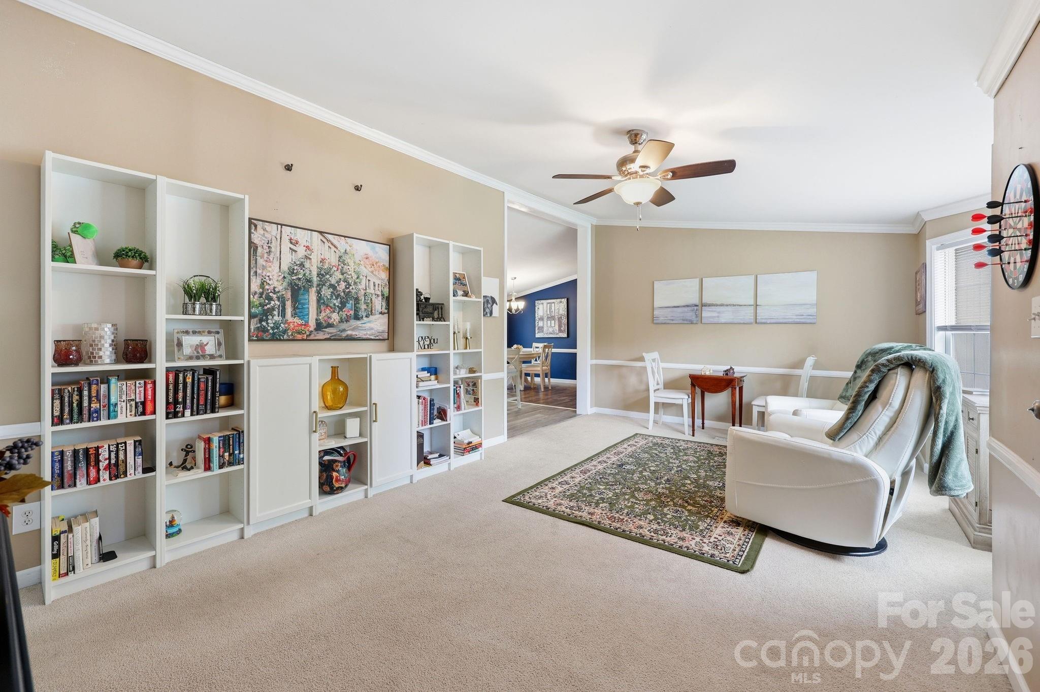 5375 Montana Circle NW — Concord