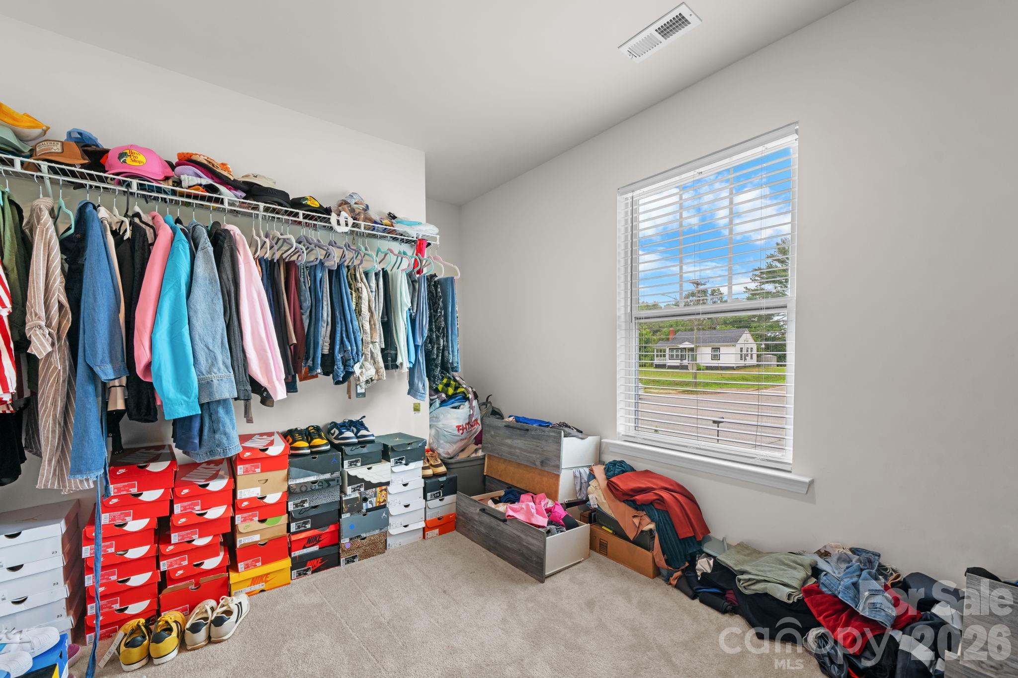 2130 N New Hope Road — Gastonia