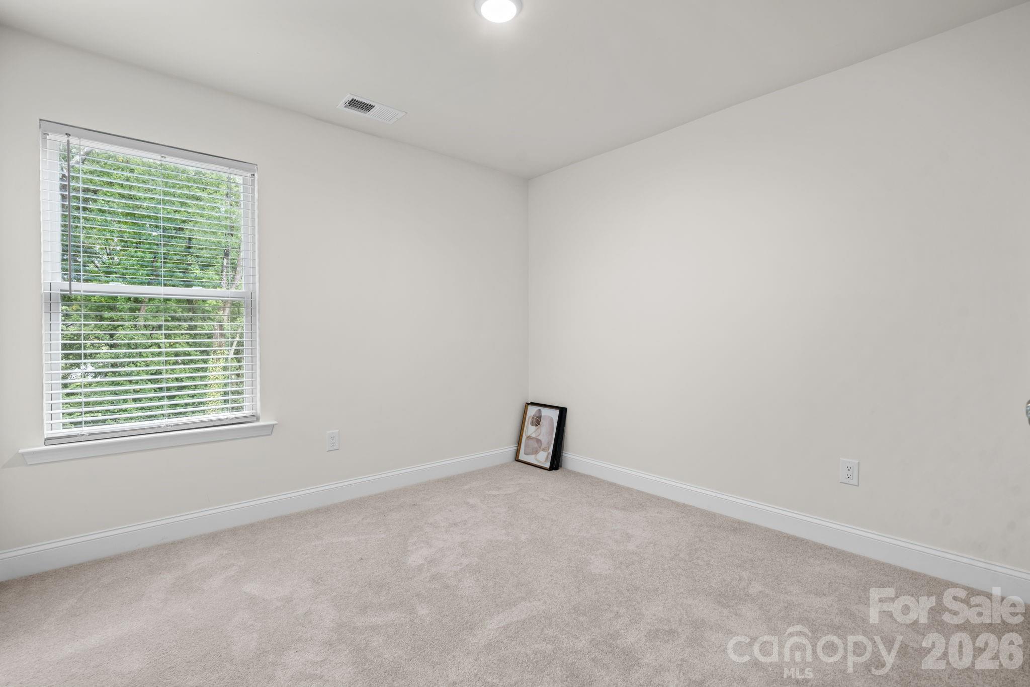 2130 N New Hope Road — Gastonia
