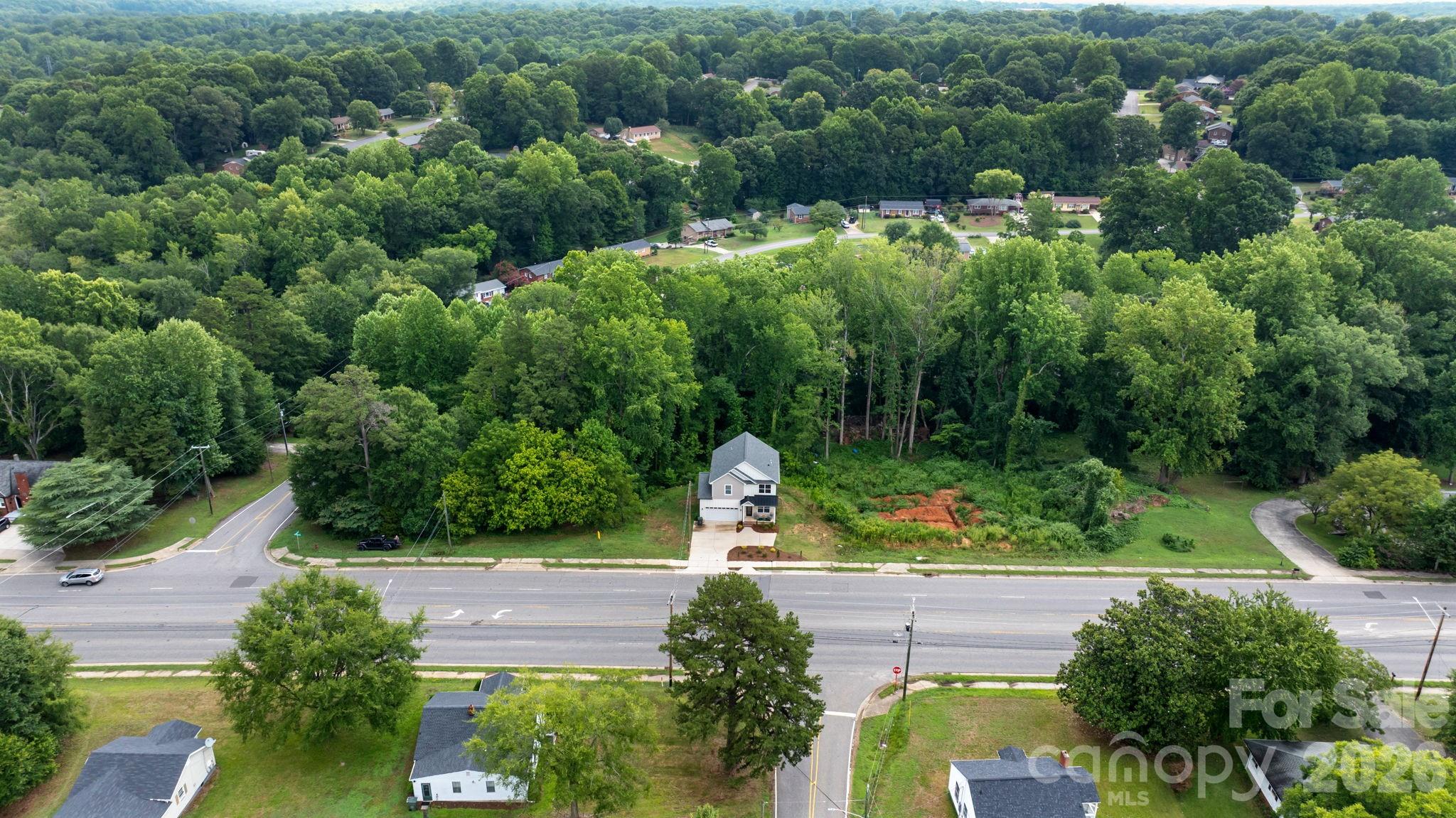 2130 N New Hope Road — Gastonia
