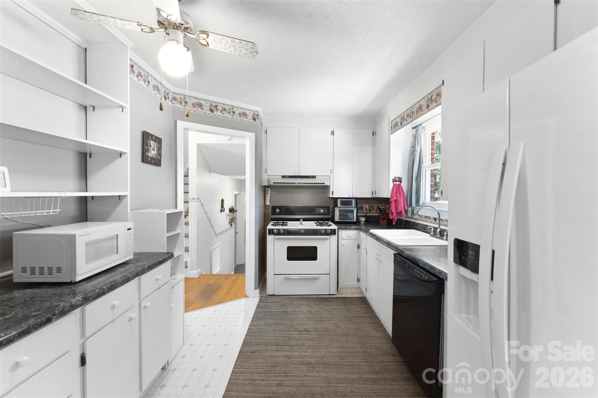 121 E Summersby Street — Fort Mill