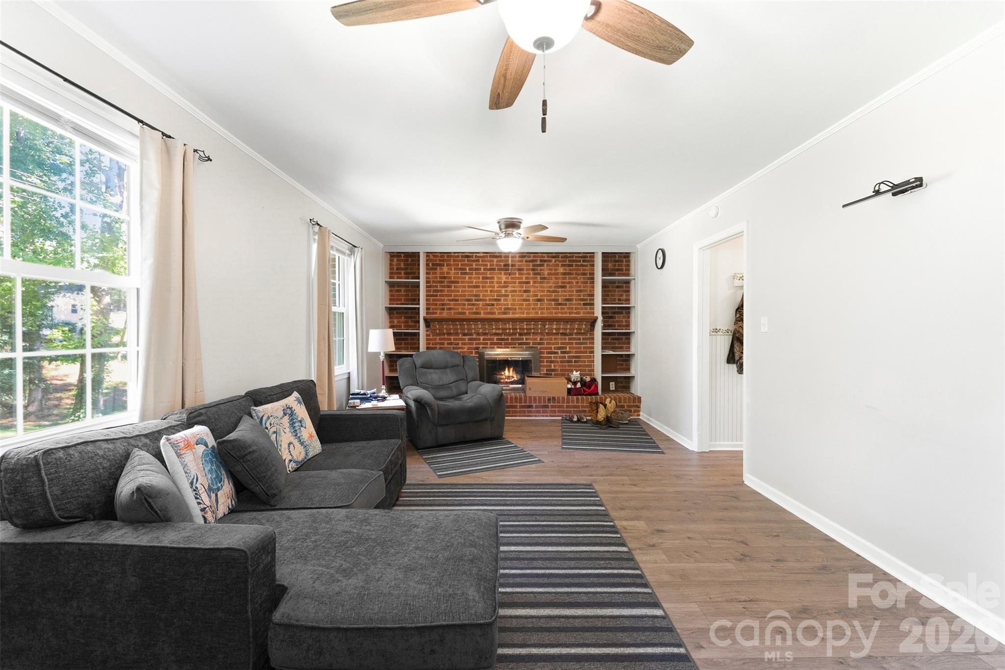 121 E Summersby Street — Fort Mill