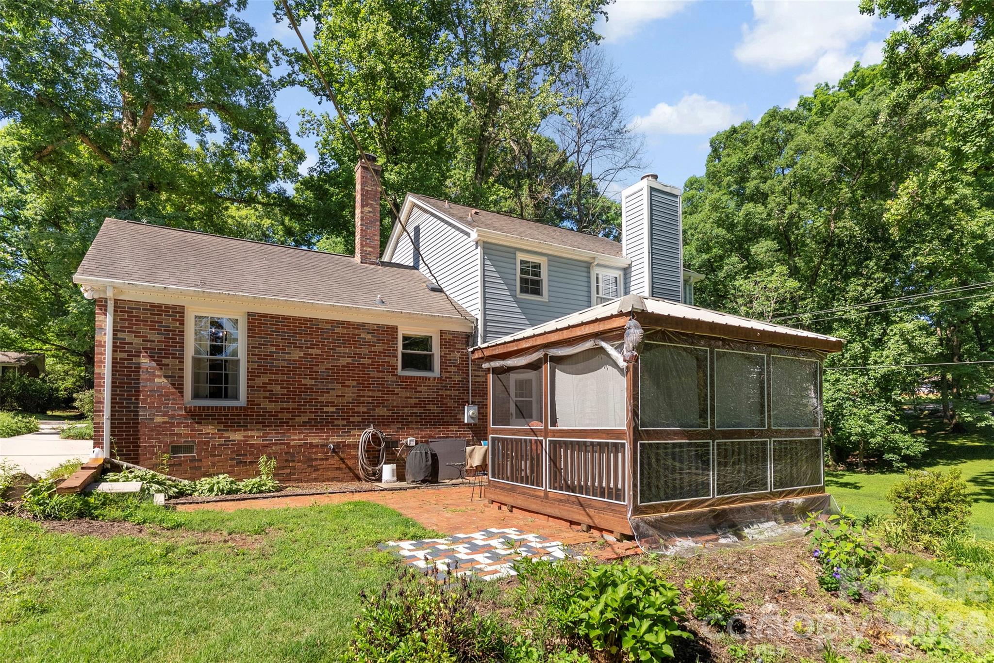 121 E Summersby Street — Fort Mill