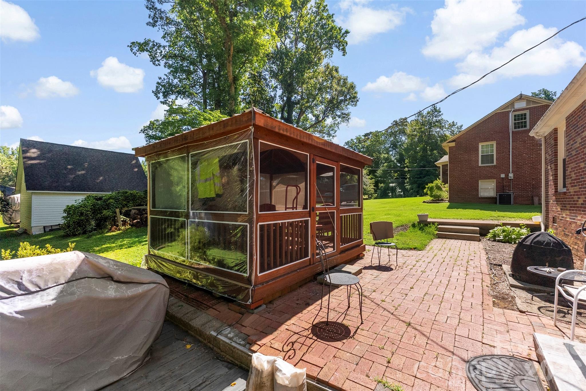 121 E Summersby Street — Fort Mill