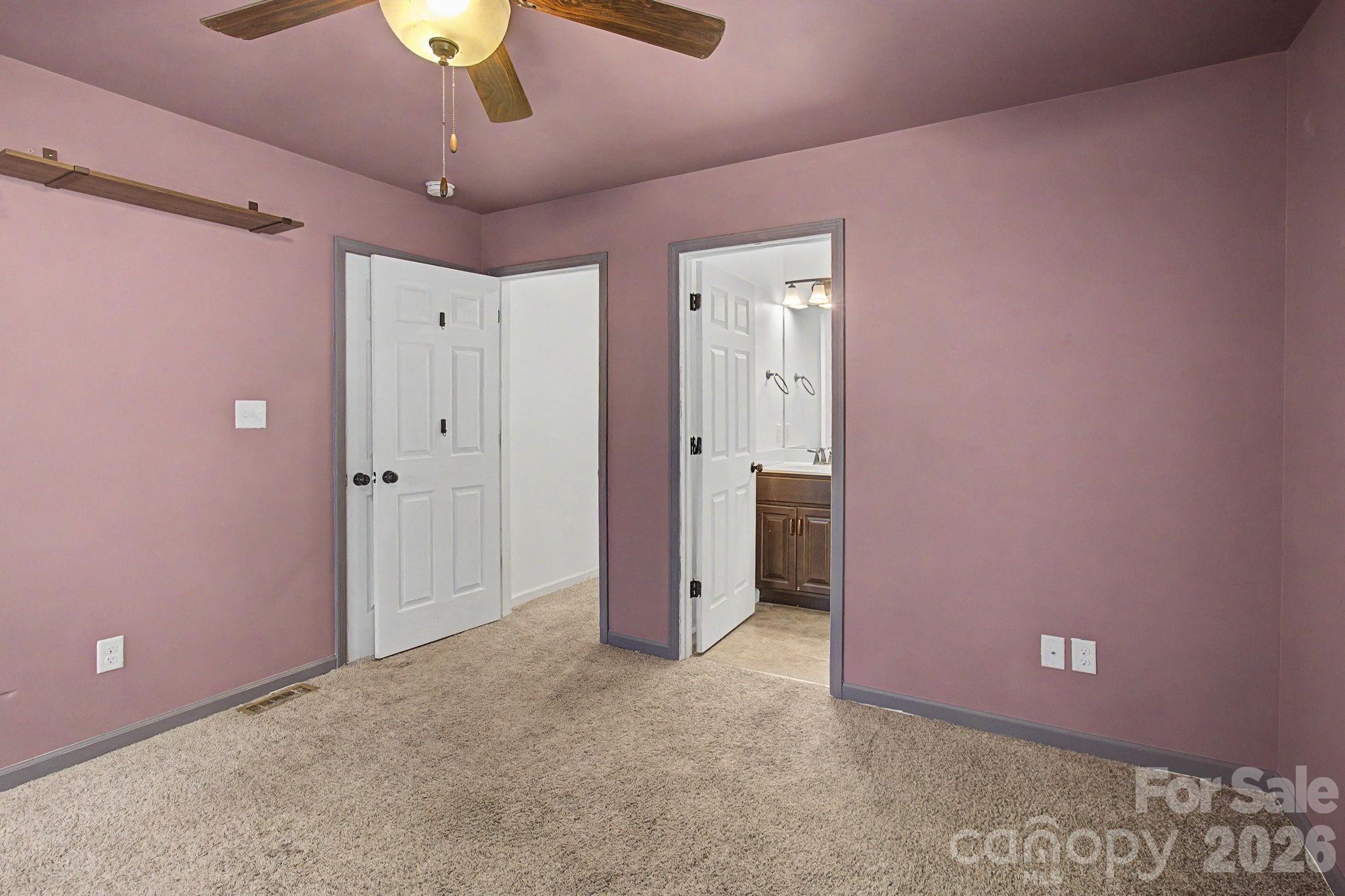 31 Yarrow Meadow Road — Weaverville