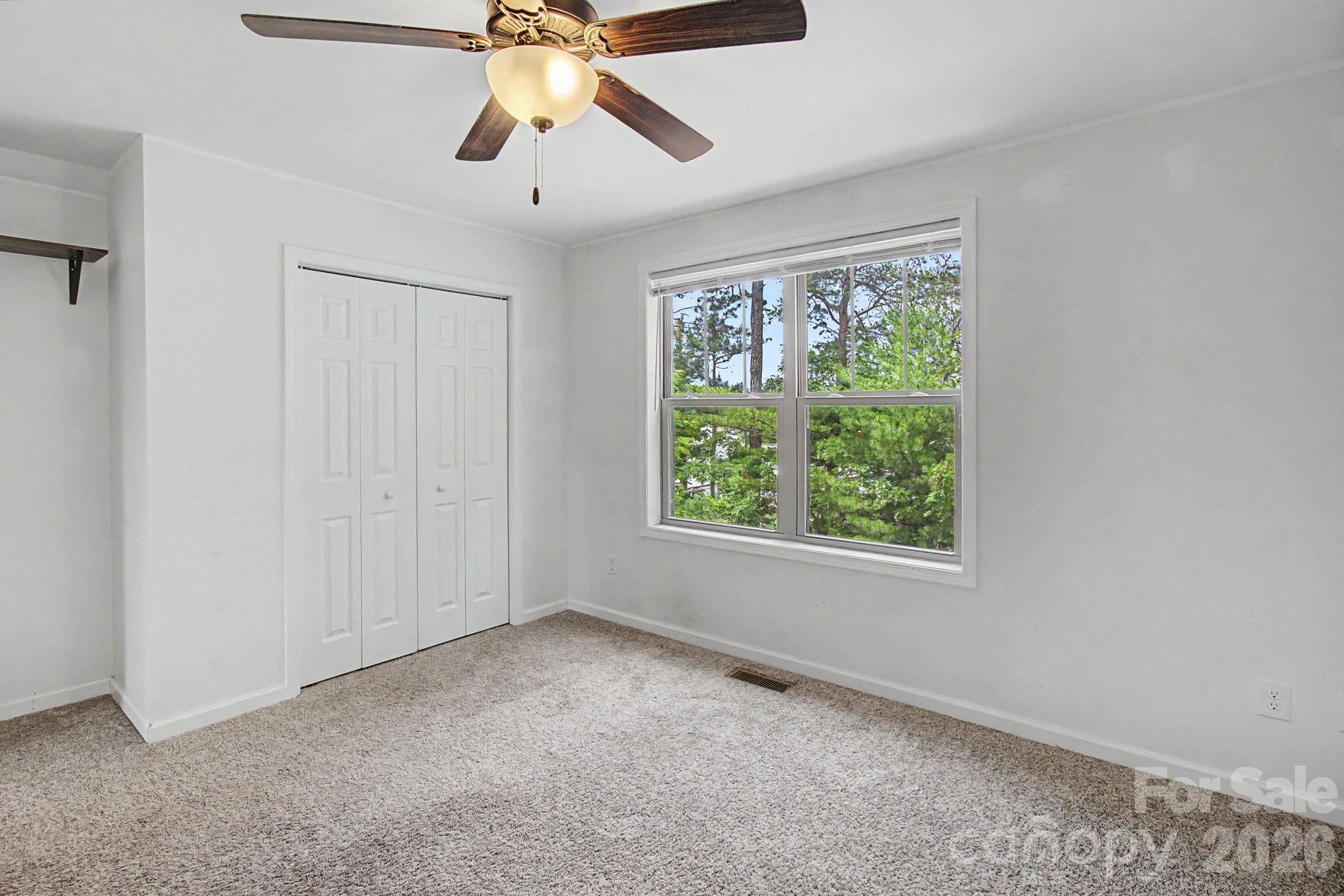 31 Yarrow Meadow Road — Weaverville