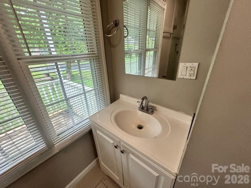 210 Oakdale Street — Gastonia
