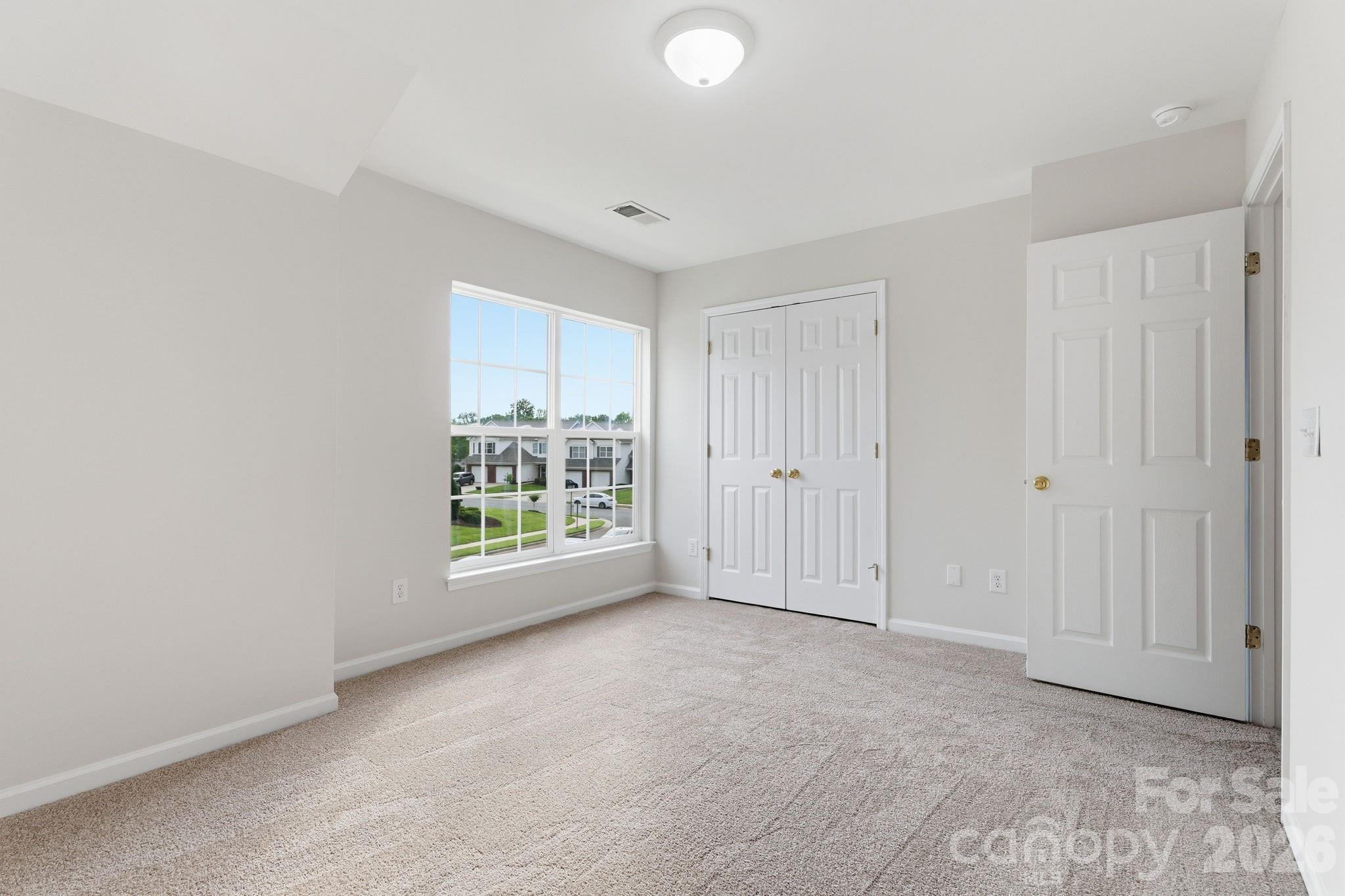 10486 Stokeshill Court — Pineville