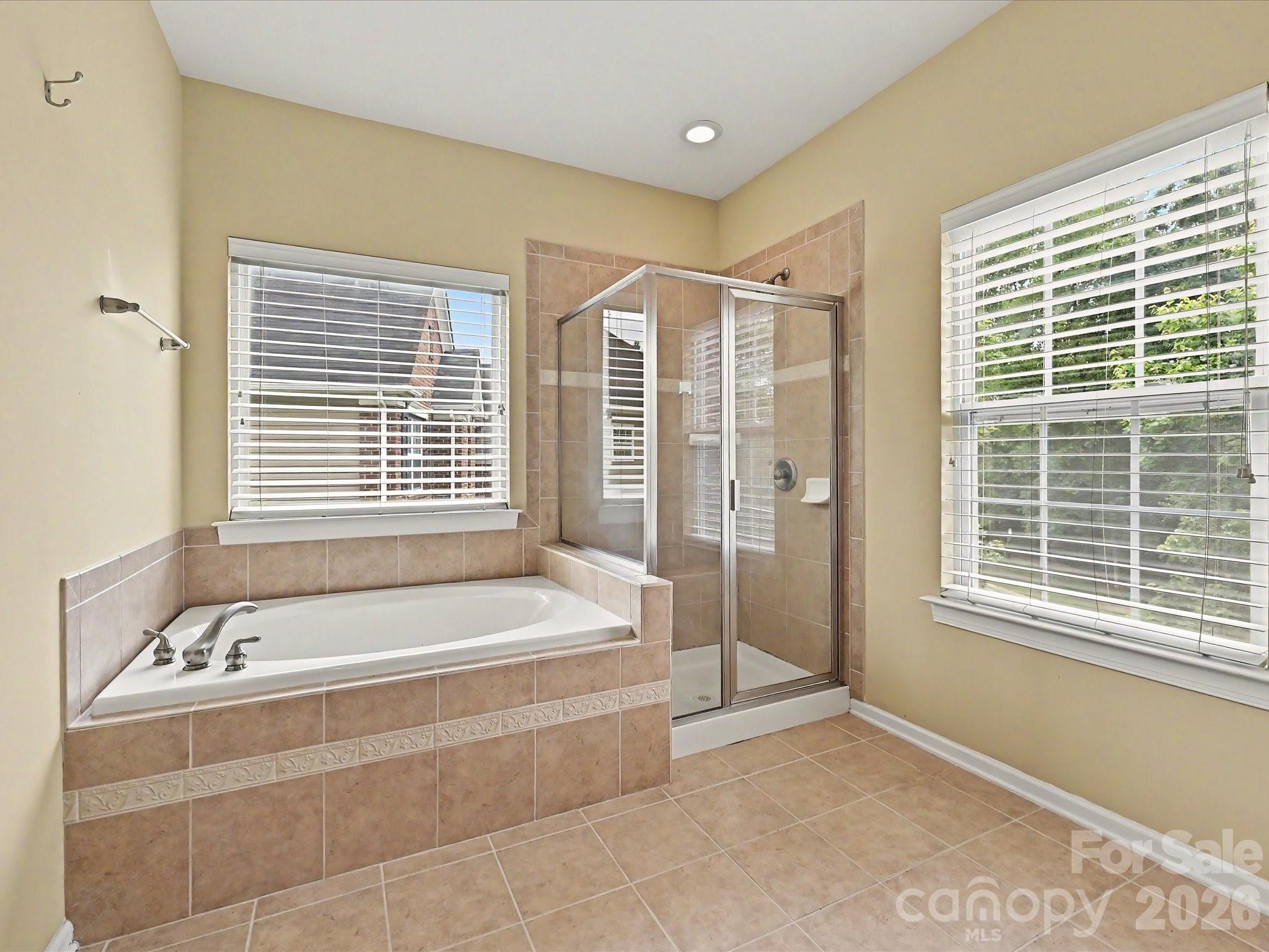 6414 Ballybay Drive — Charlotte
