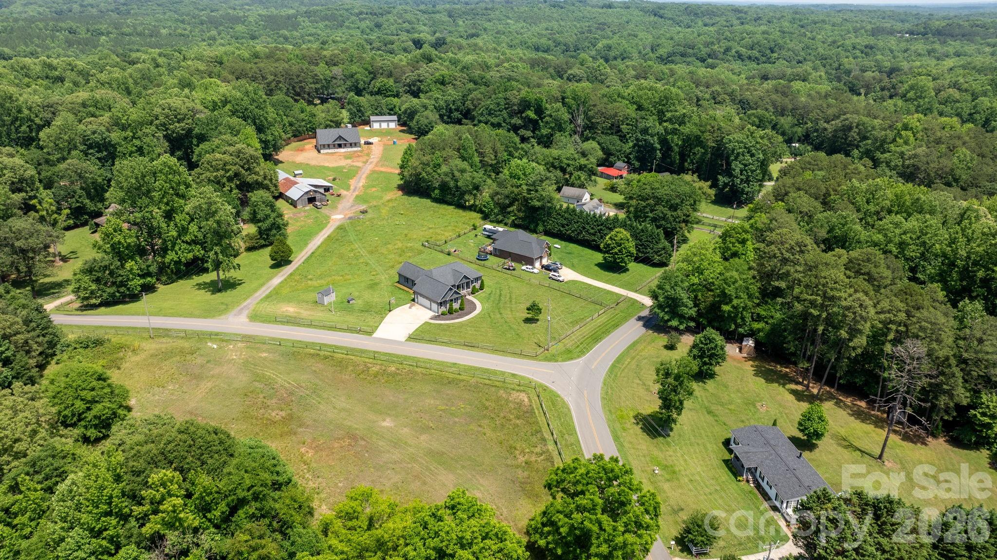 1100 Rainbow Drive — Mount Holly
