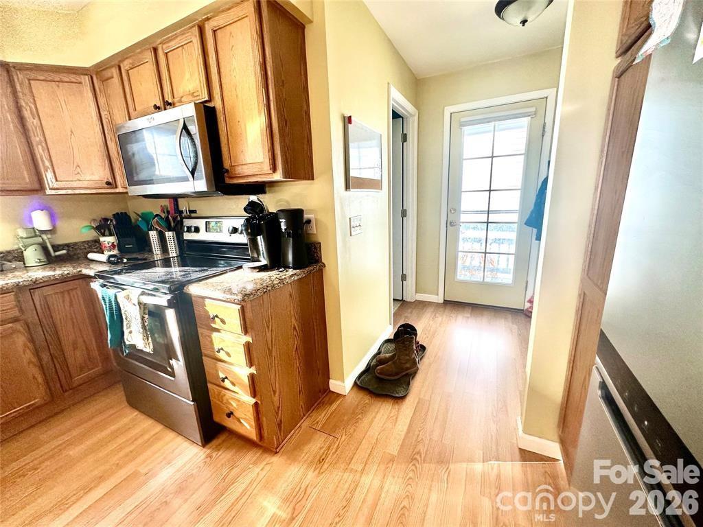 386 Groves Road — Union Mills
