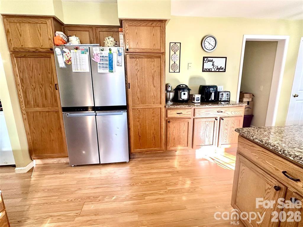 386 Groves Road — Union Mills