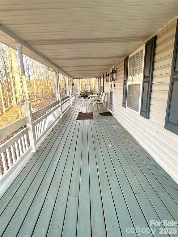 386 Groves Road — Union Mills