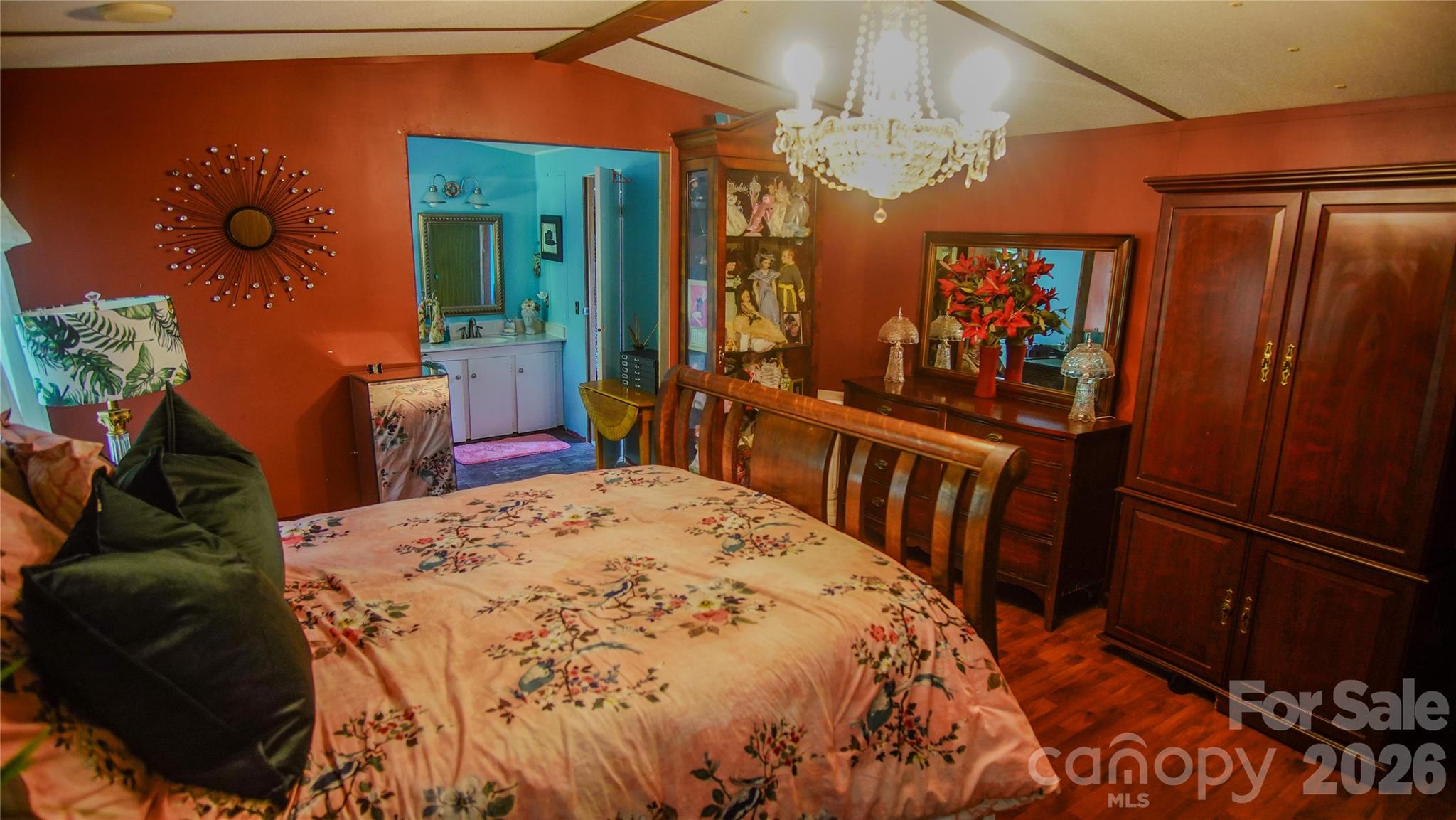 306 Golden Valley Road — Casar