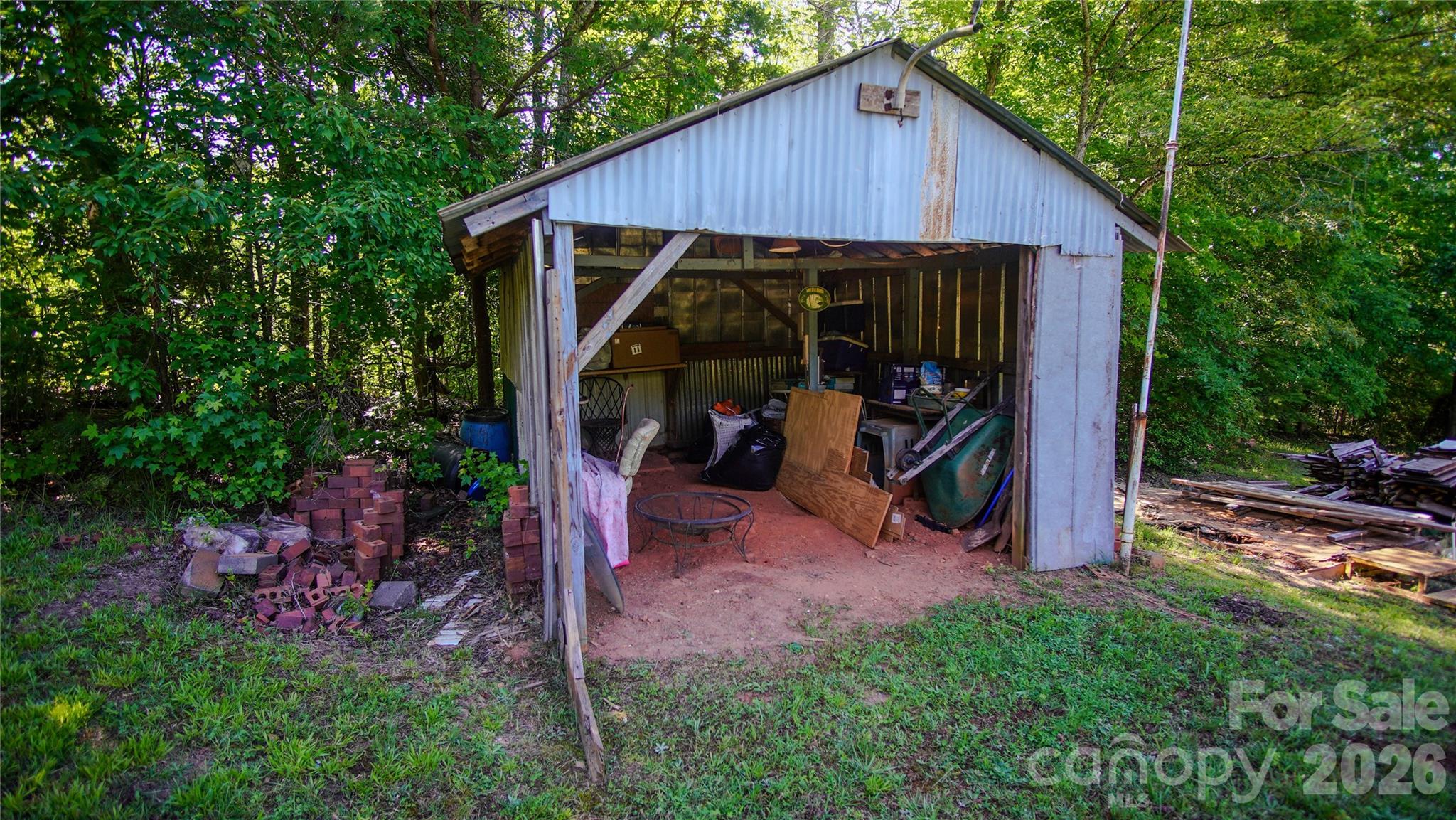 306 Golden Valley Road — Casar