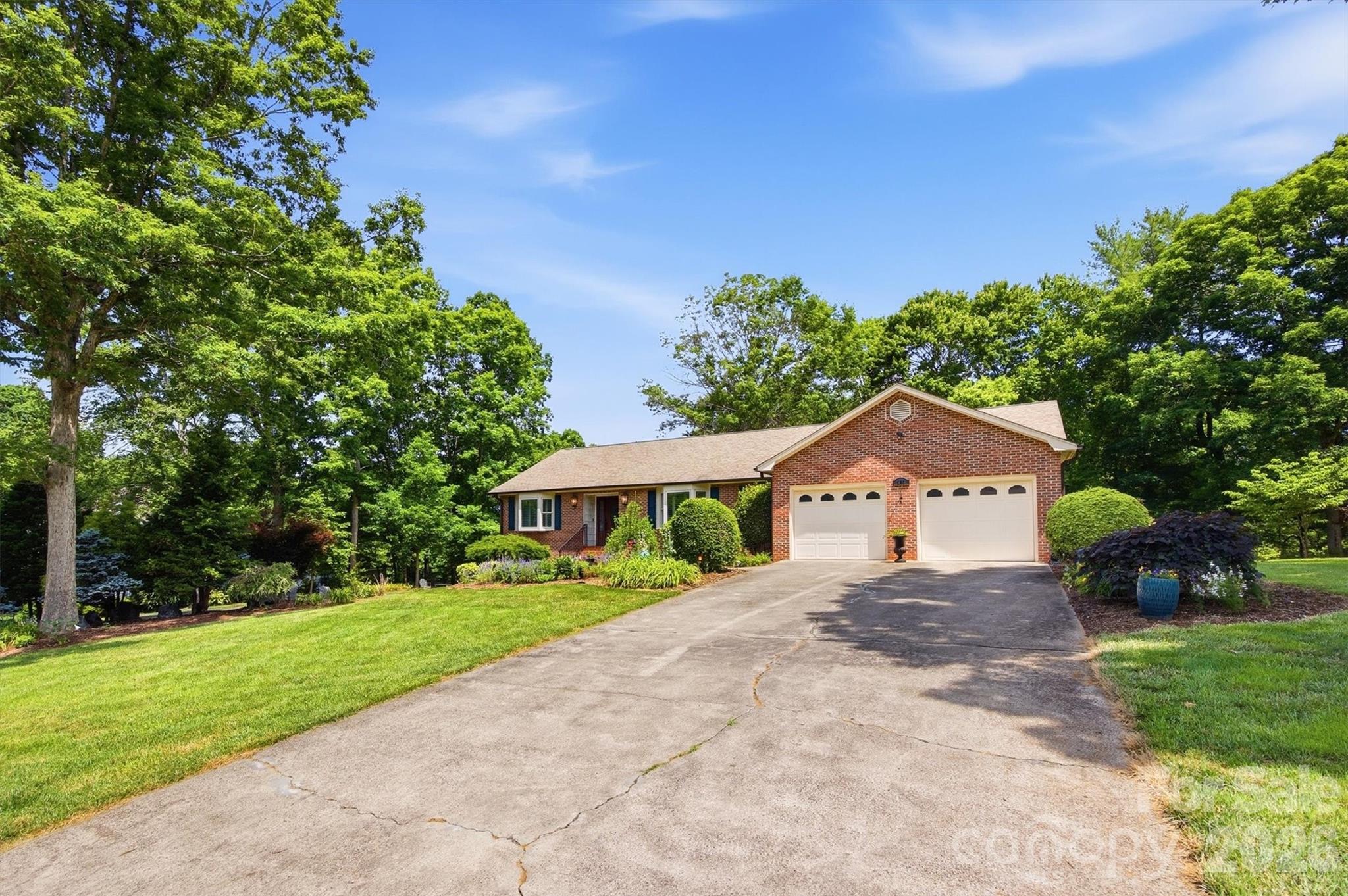 232 Westwood Drive — Morganton