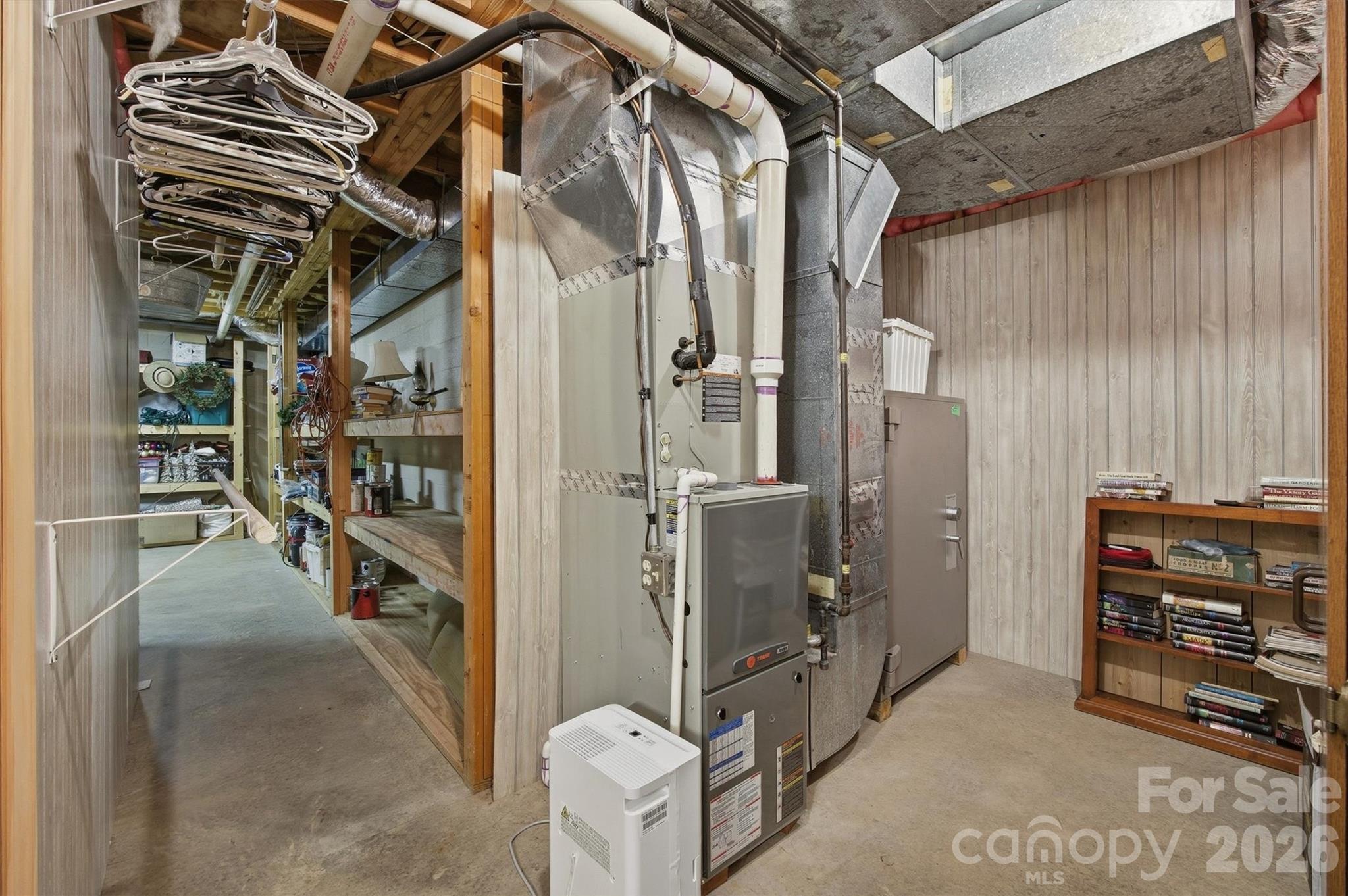 232 Westwood Drive — Morganton