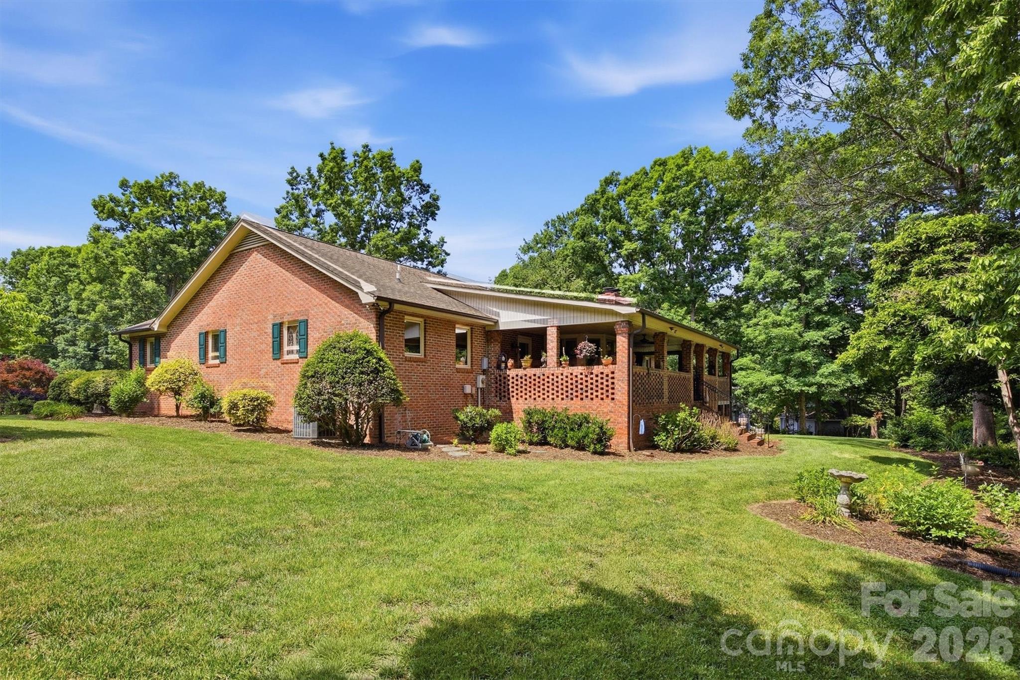 232 Westwood Drive — Morganton