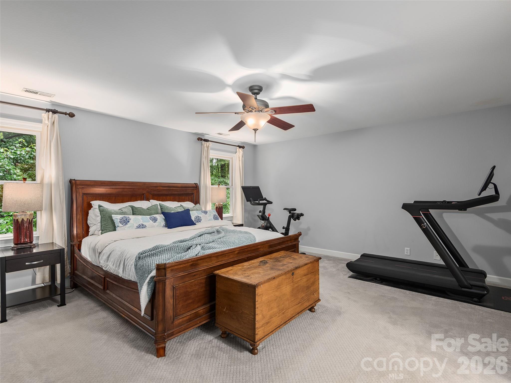 1208 Saint Charles Court — Asheville