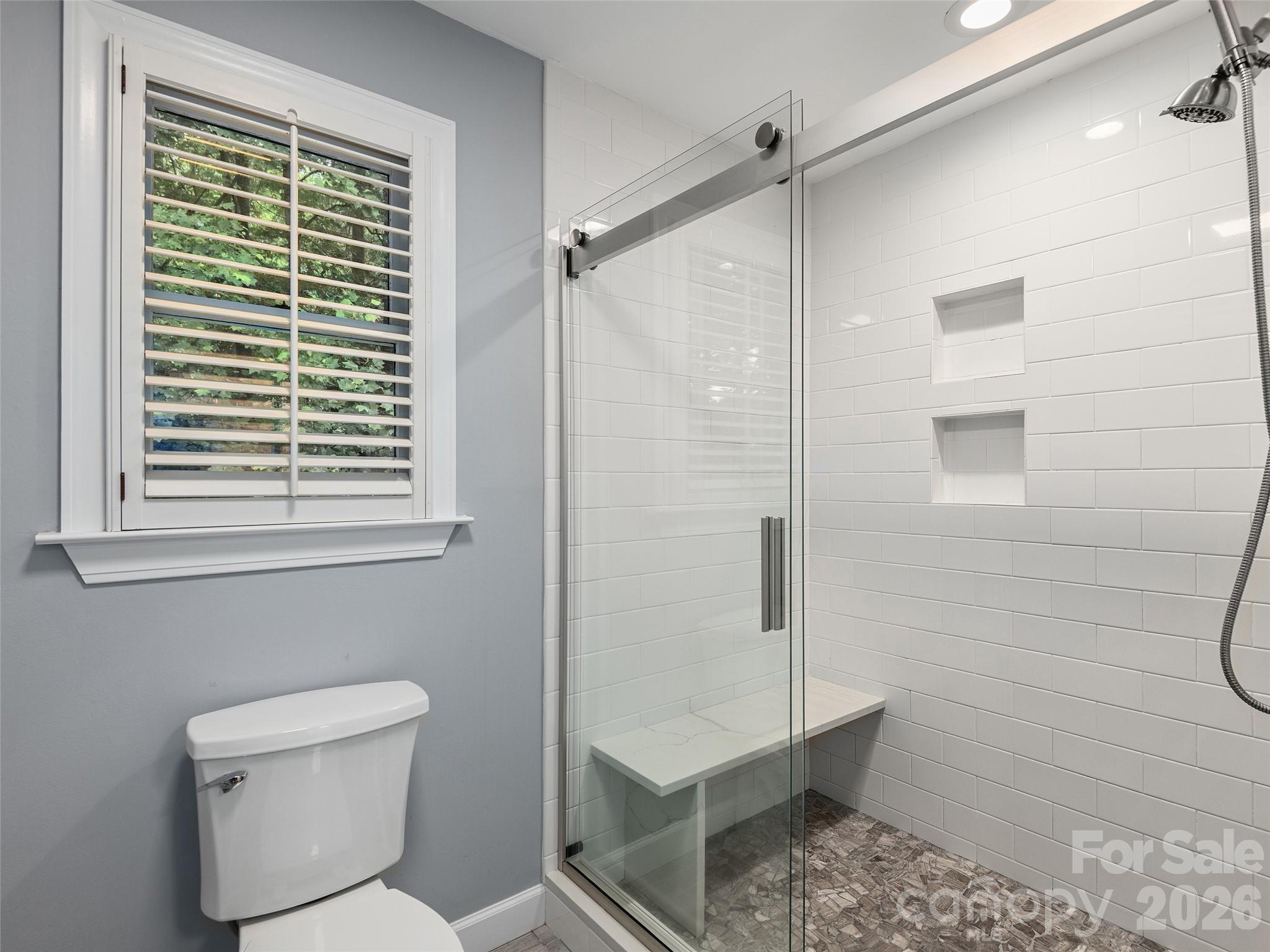 1208 Saint Charles Court — Asheville