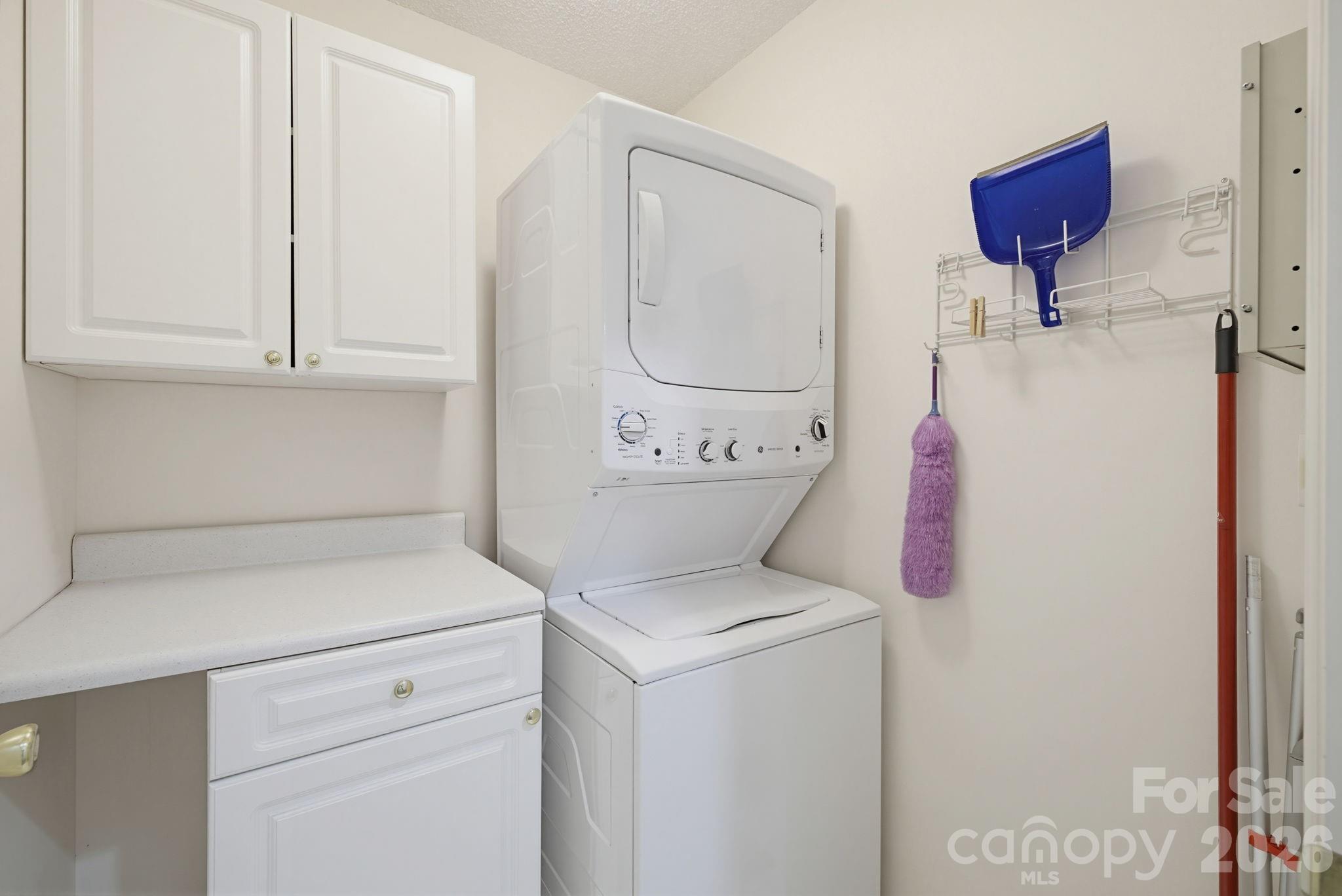 104 Willowbrook Drive — Thomasville