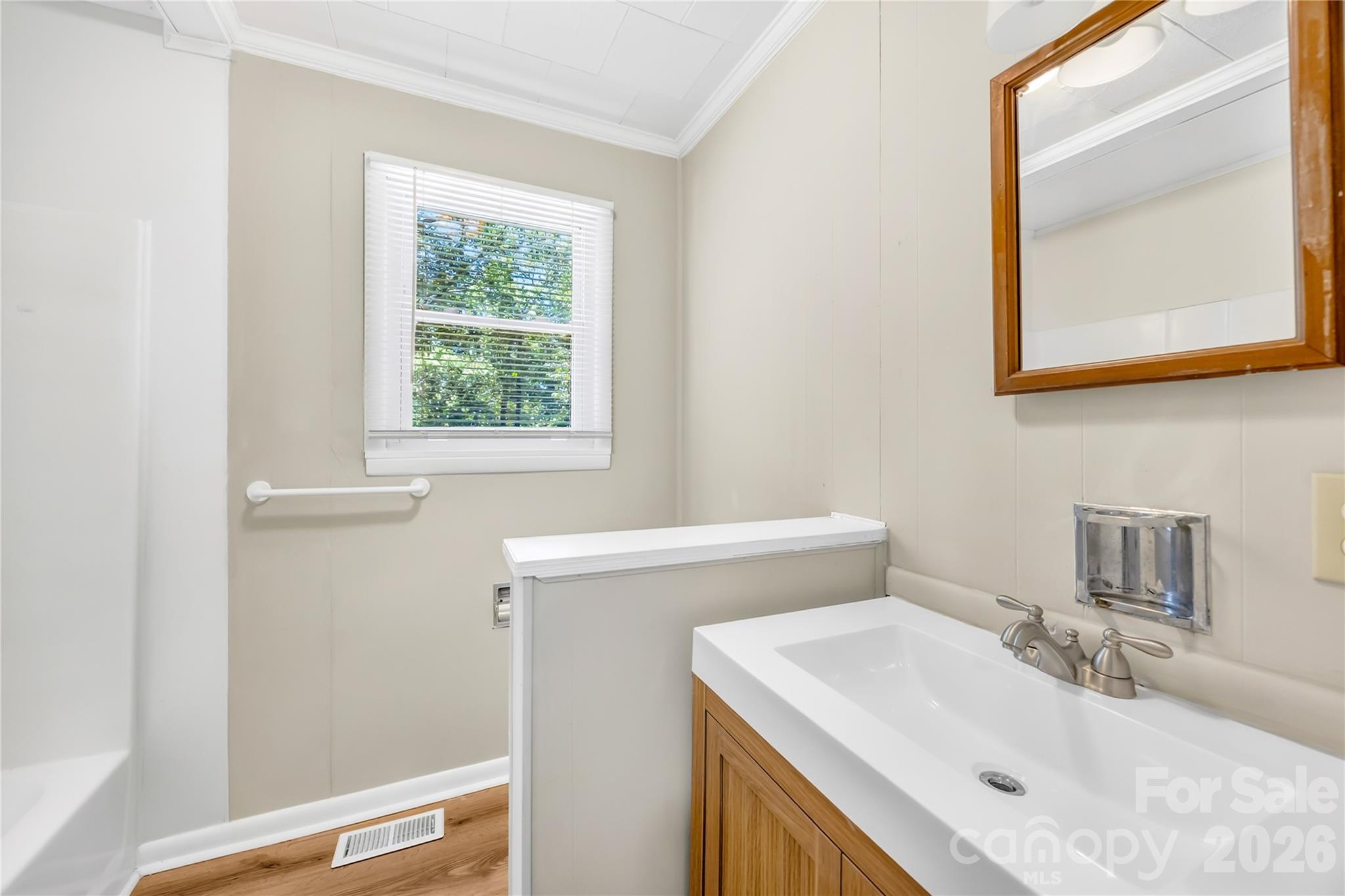 3635 2nd Avenue SW — Hickory