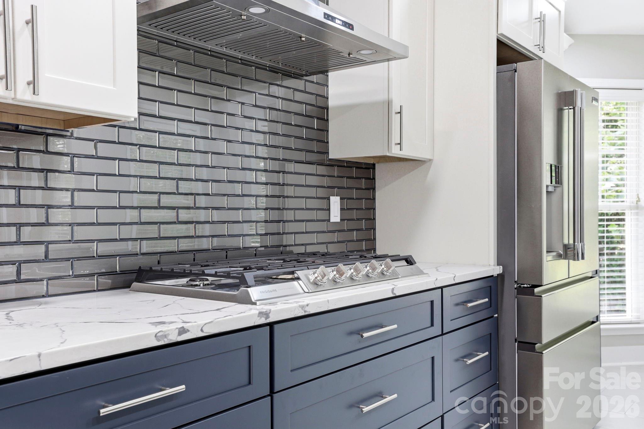 15 Kaylor Drive — Arden