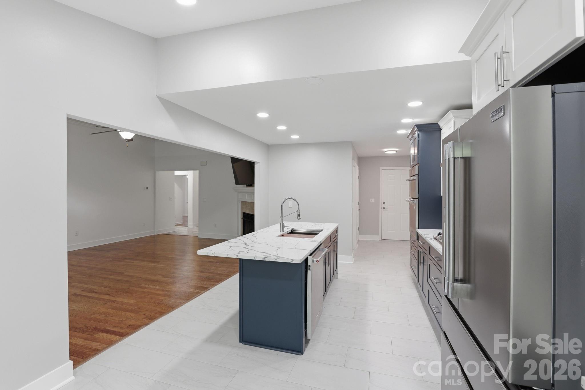 15 Kaylor Drive — Arden