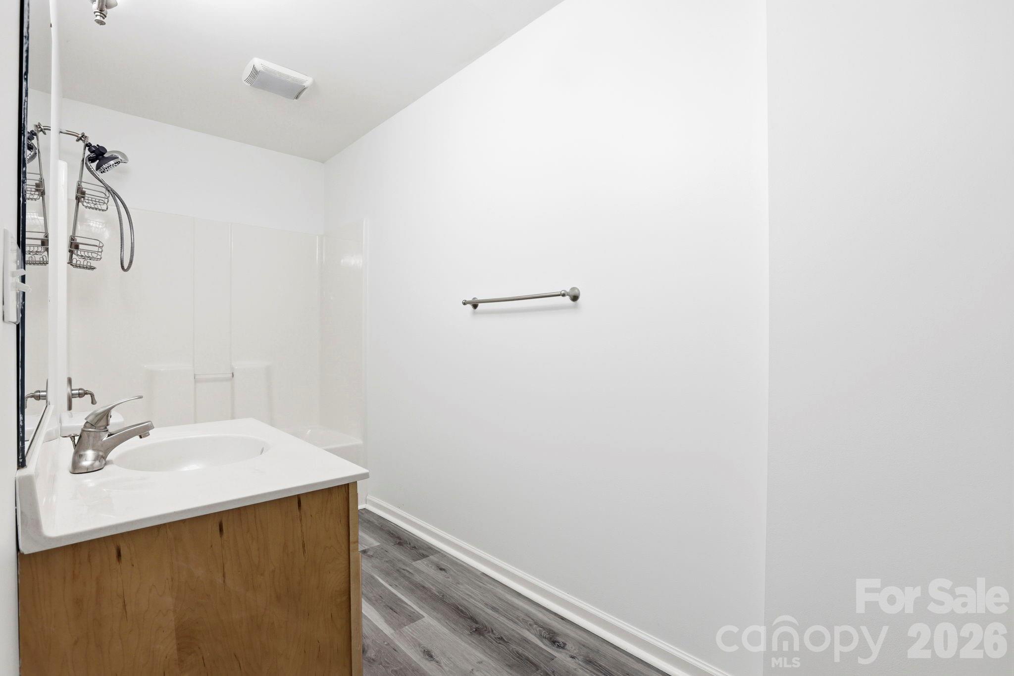 15 Kaylor Drive — Arden