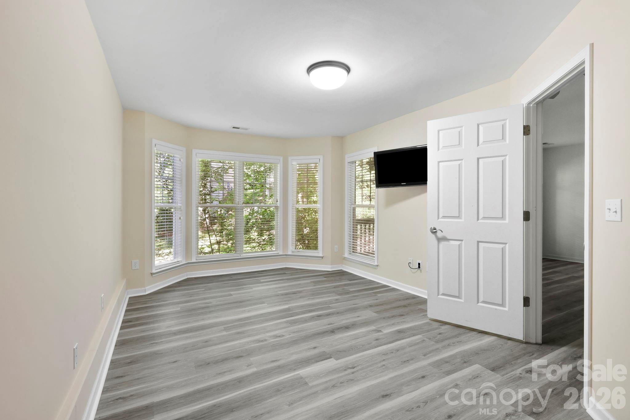 15 Kaylor Drive — Arden